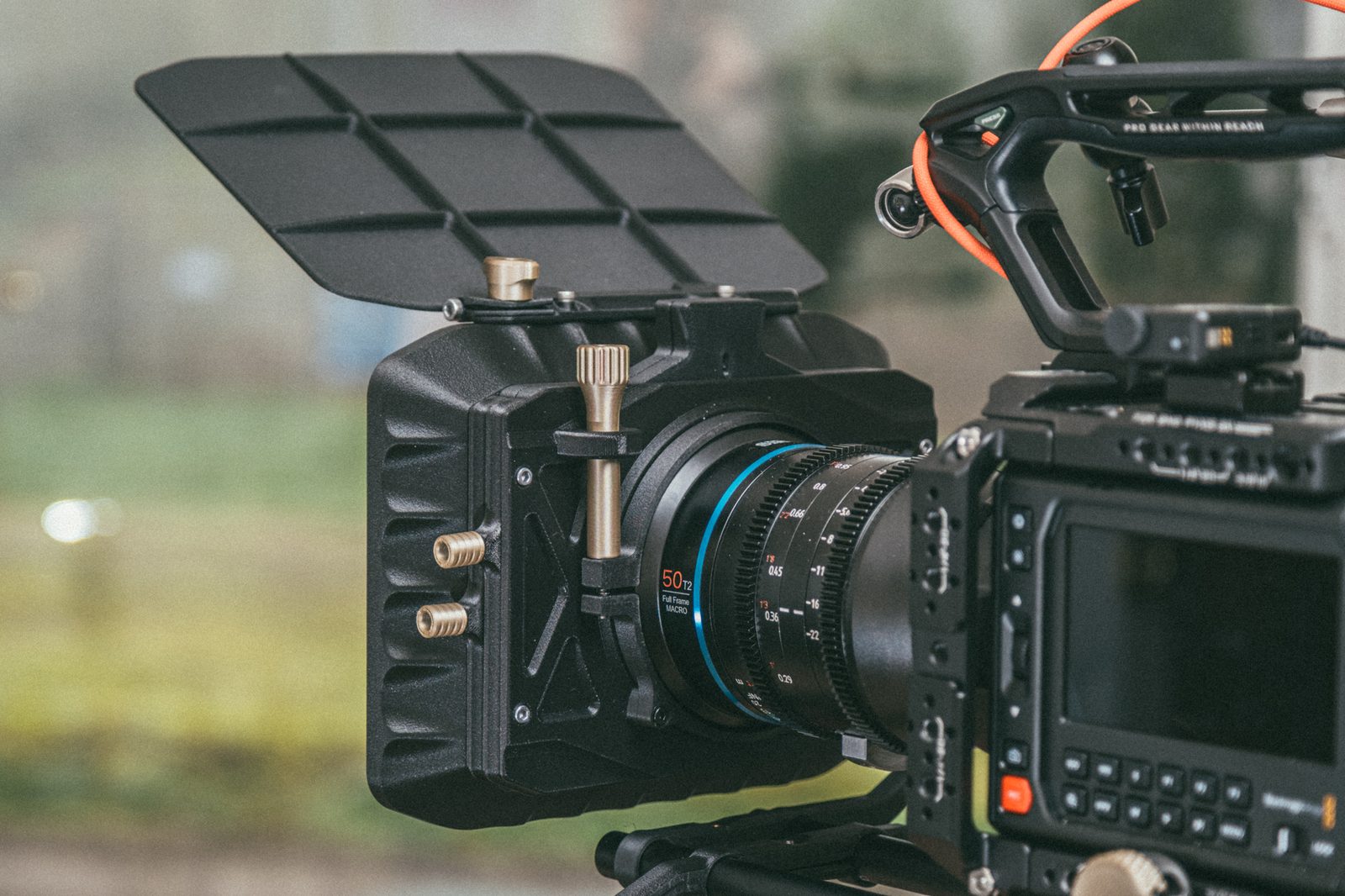 #1 Matte Box — vue 13