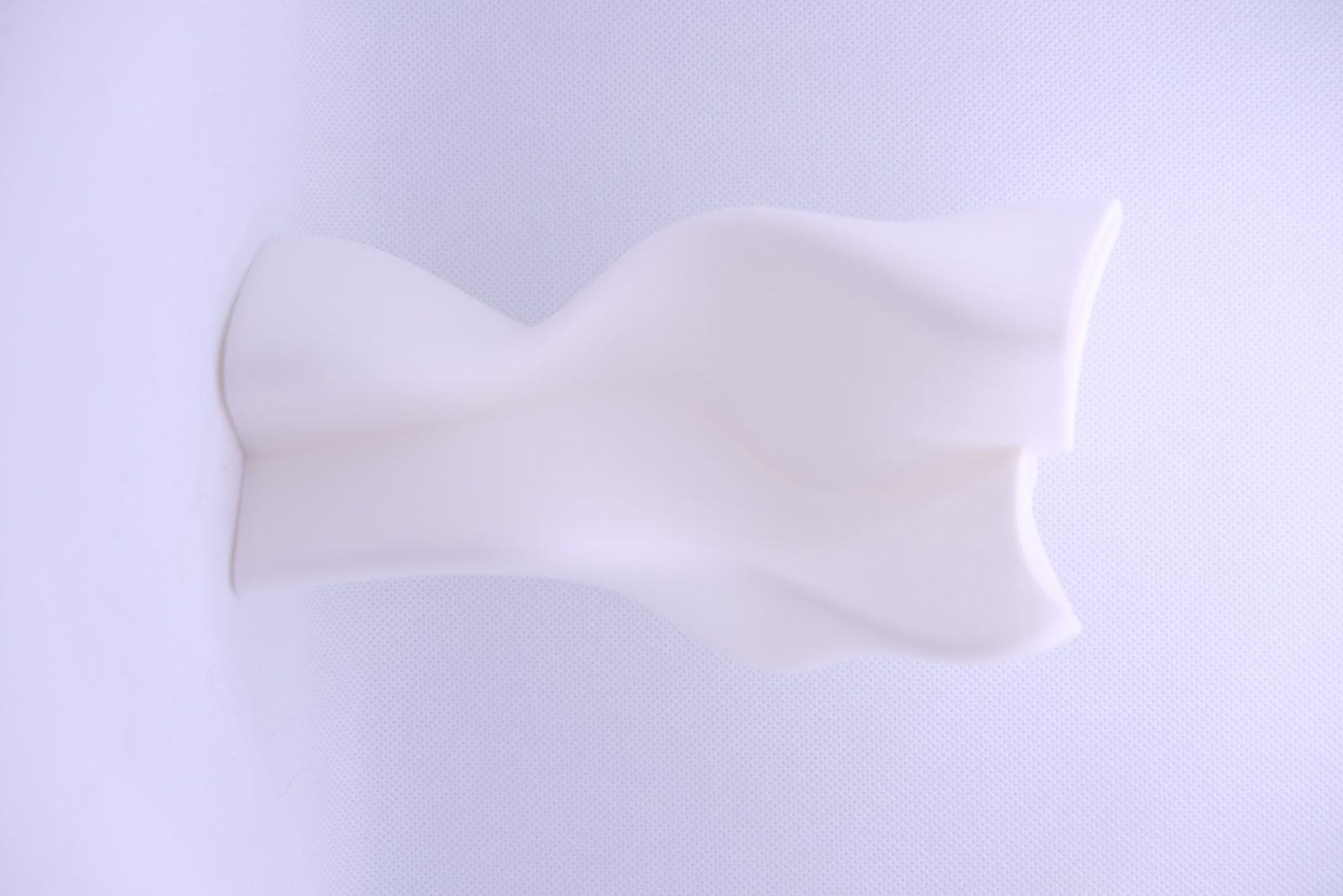 #3 Beautiful Vase. Modern Wobble sculpture — vue 19