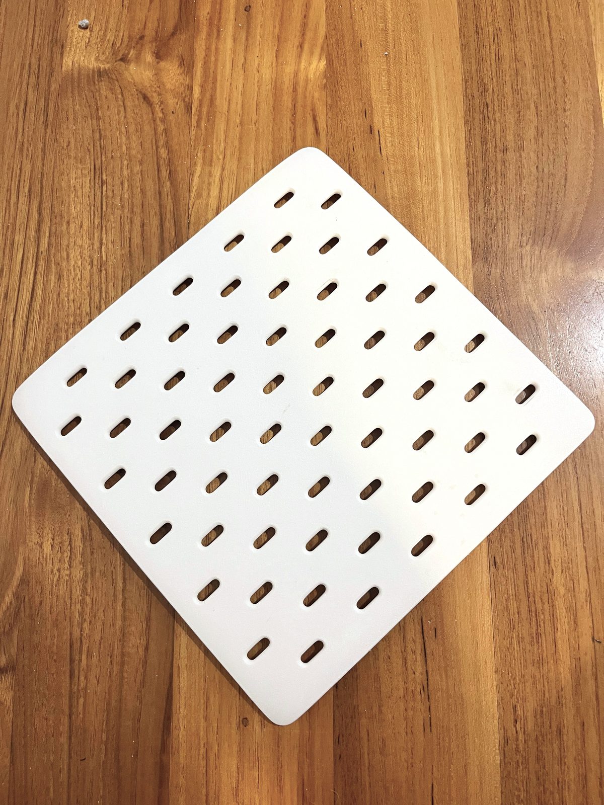 #3 IKEA Skadis — vue 19