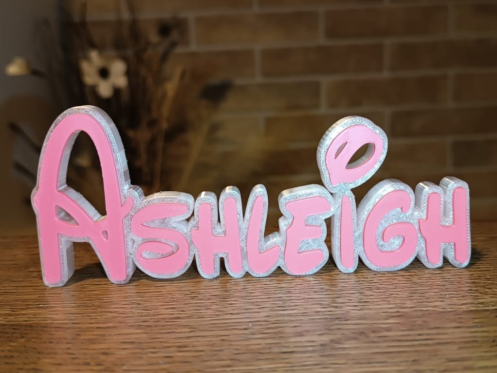 #4 Disney Name Sign Ashleigh Kid Room Wall Decor Tag — vue 1