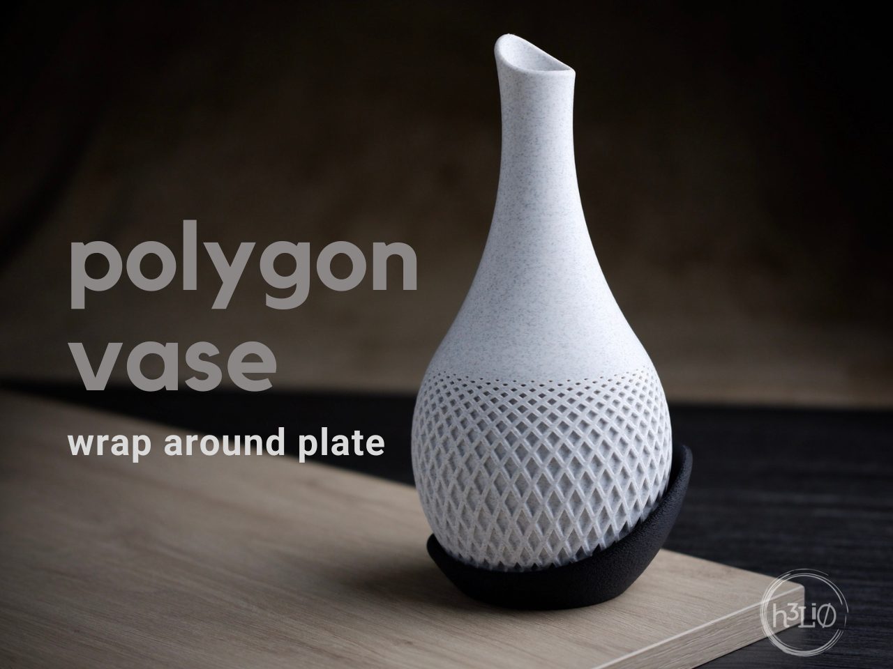 #4 Polygon Vase · Wrap Around Plate — vue 1