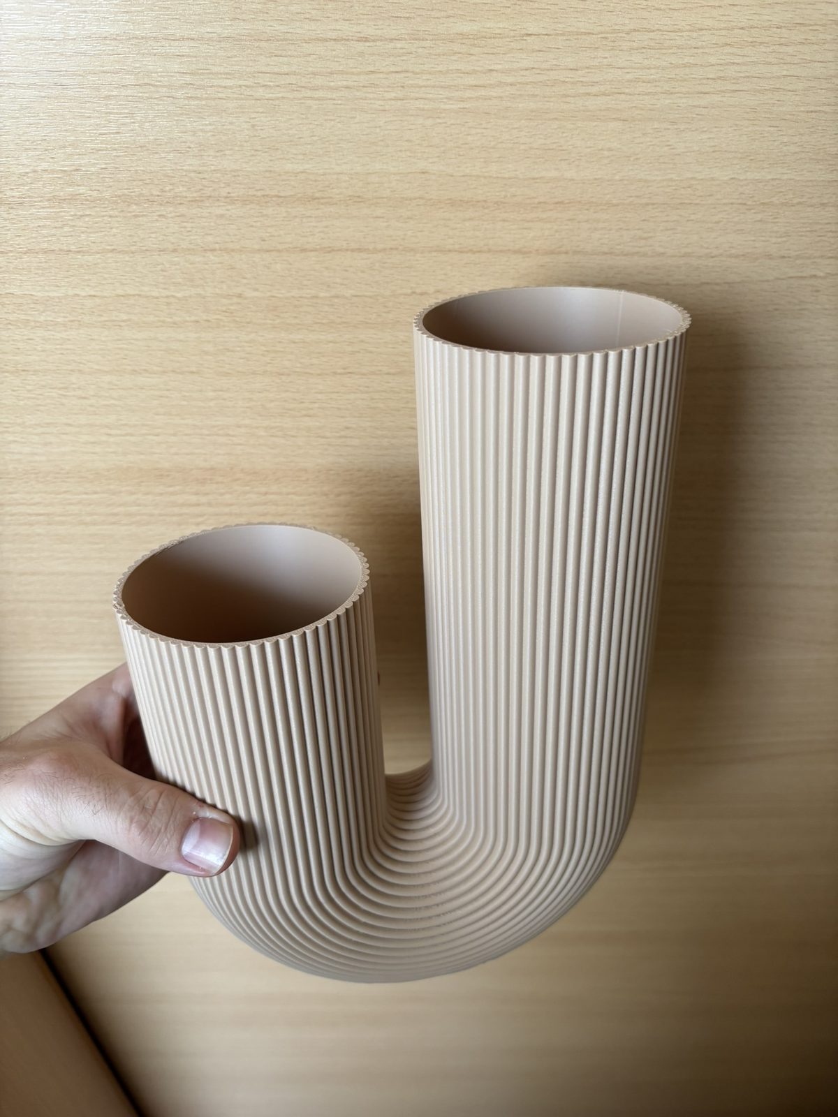 #5 Modern Vase — vue 4