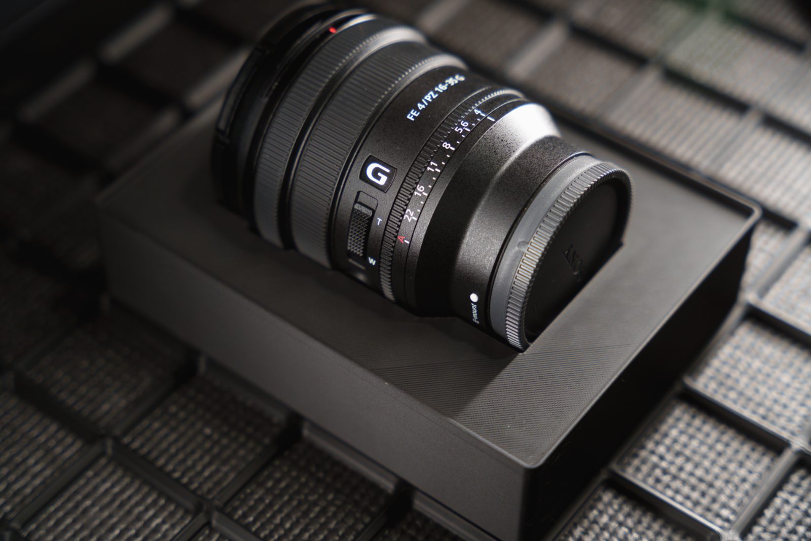 #6 Gridfinity Sony 16-35mm F4 PZ Lens Display — vue 4