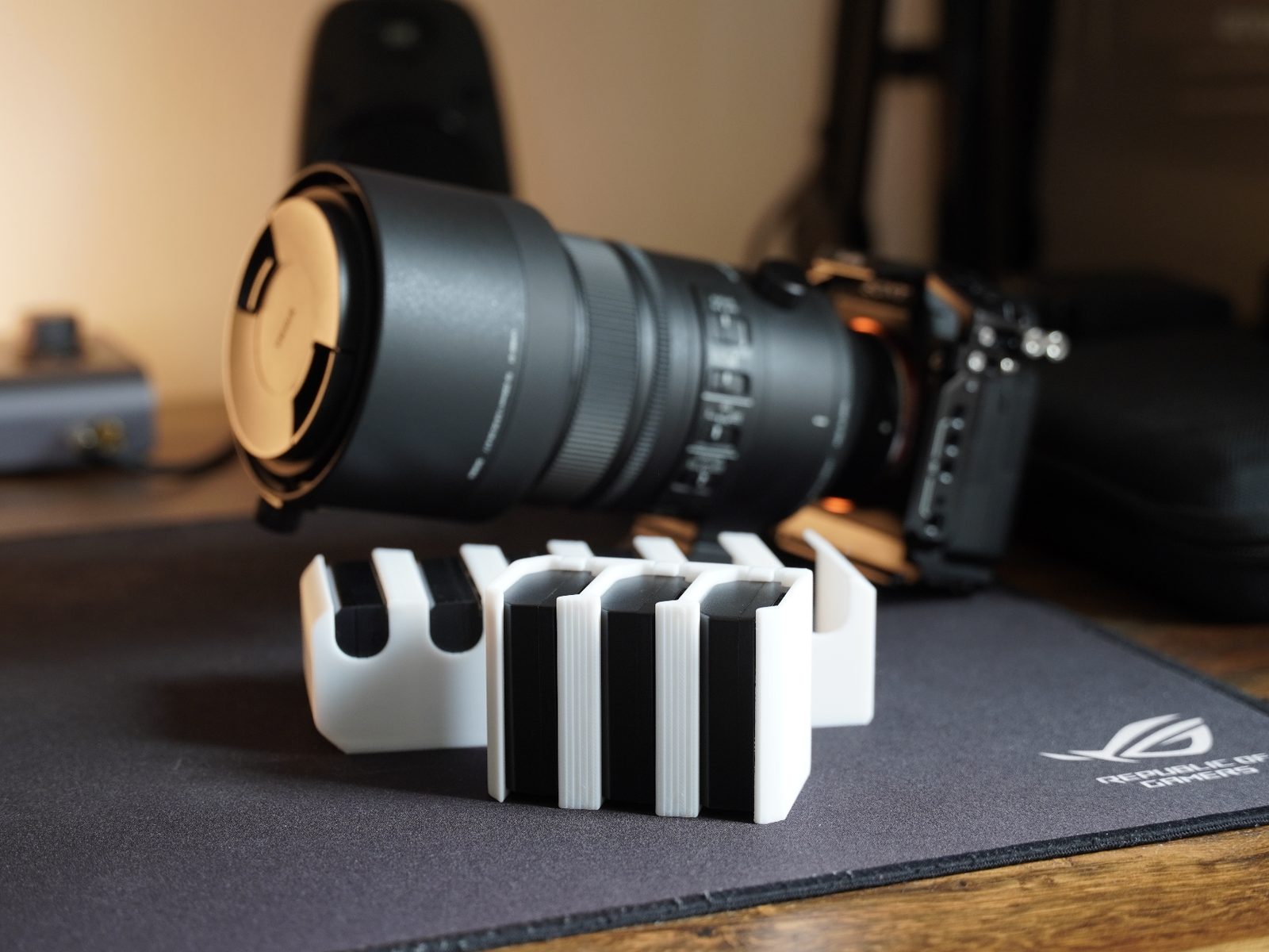 #7 NP-FZ100 Sony Battery Rack – Secure & Precise Fit — vue 8