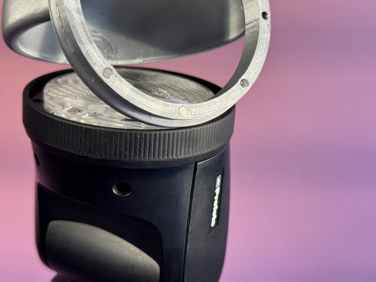 #7 Profoto Flash Bounce A10 — vue 3