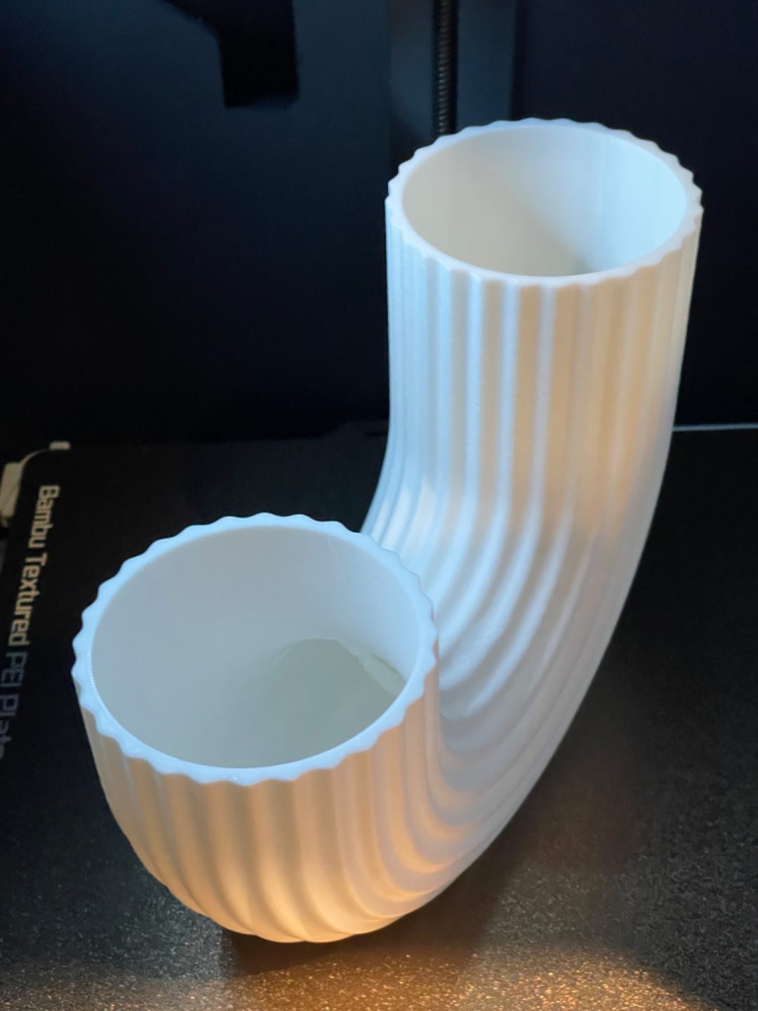 #9 Modern minimalistic Vase U shaped — vue 12