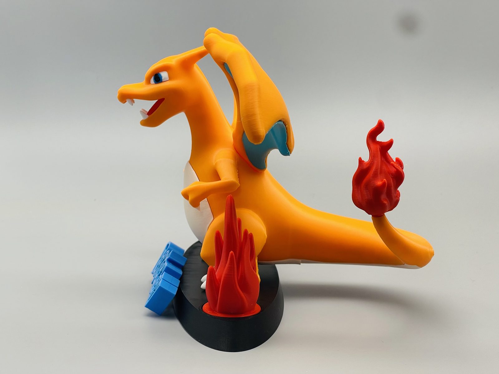 #10 Pokemon_Charizard — vue 5