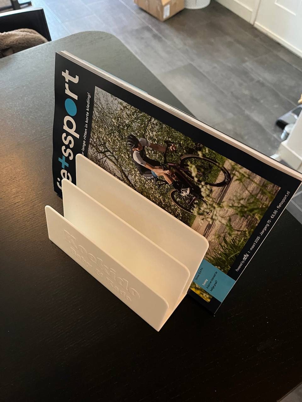 #11 (News) Paper and magazine holder (A4 size) — vue 7