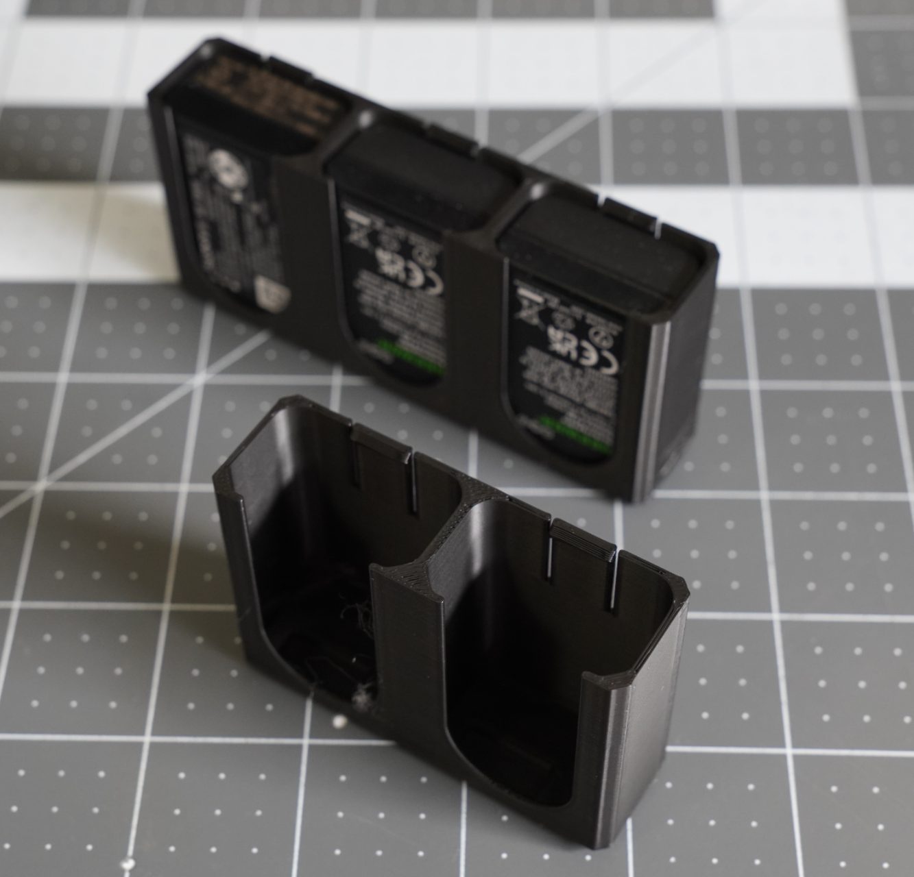 #11 Sony A6400 Battery Holder (NP-FW50) — vue 1