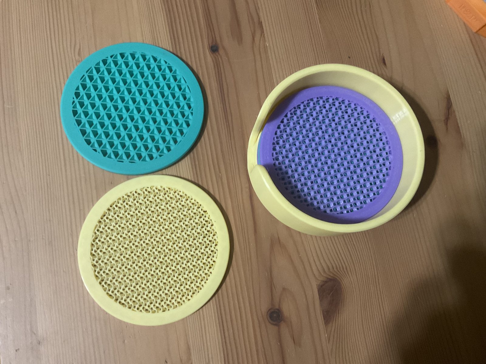 #12 Coaster Gyroa – Shape within. Style beyond — vue 2