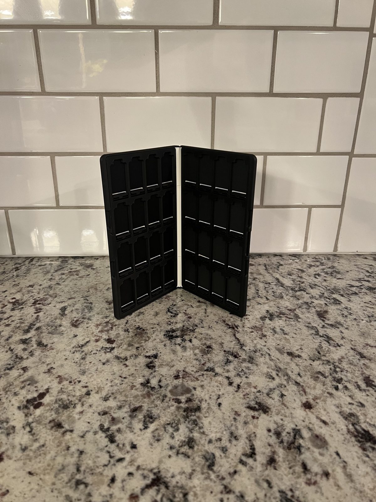#12 Nintendo Switch Slim 32 Game Case Blockbuster — vue 7