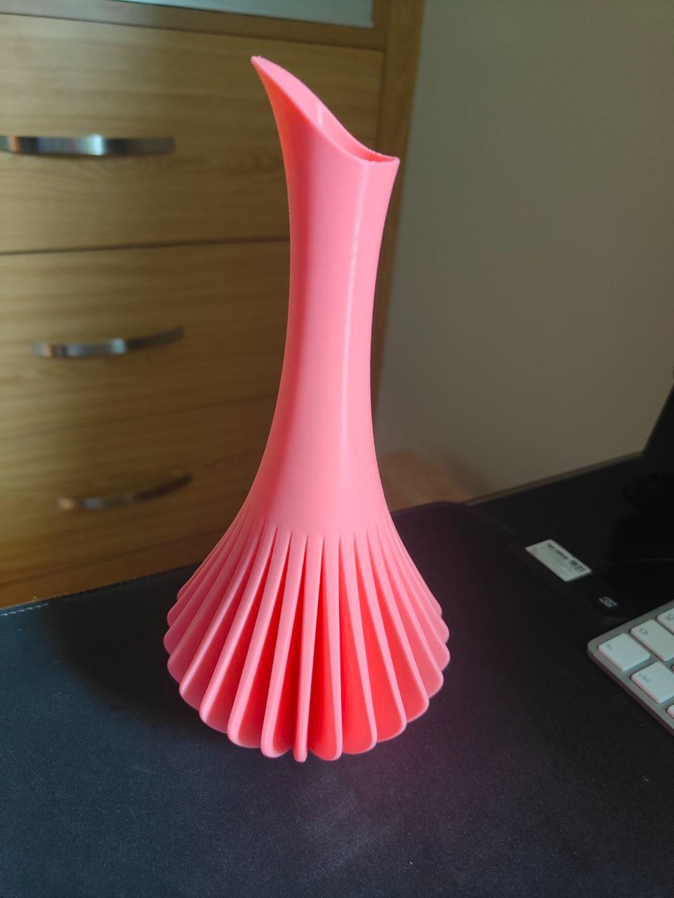 #13 MCM Vase — vue 6
