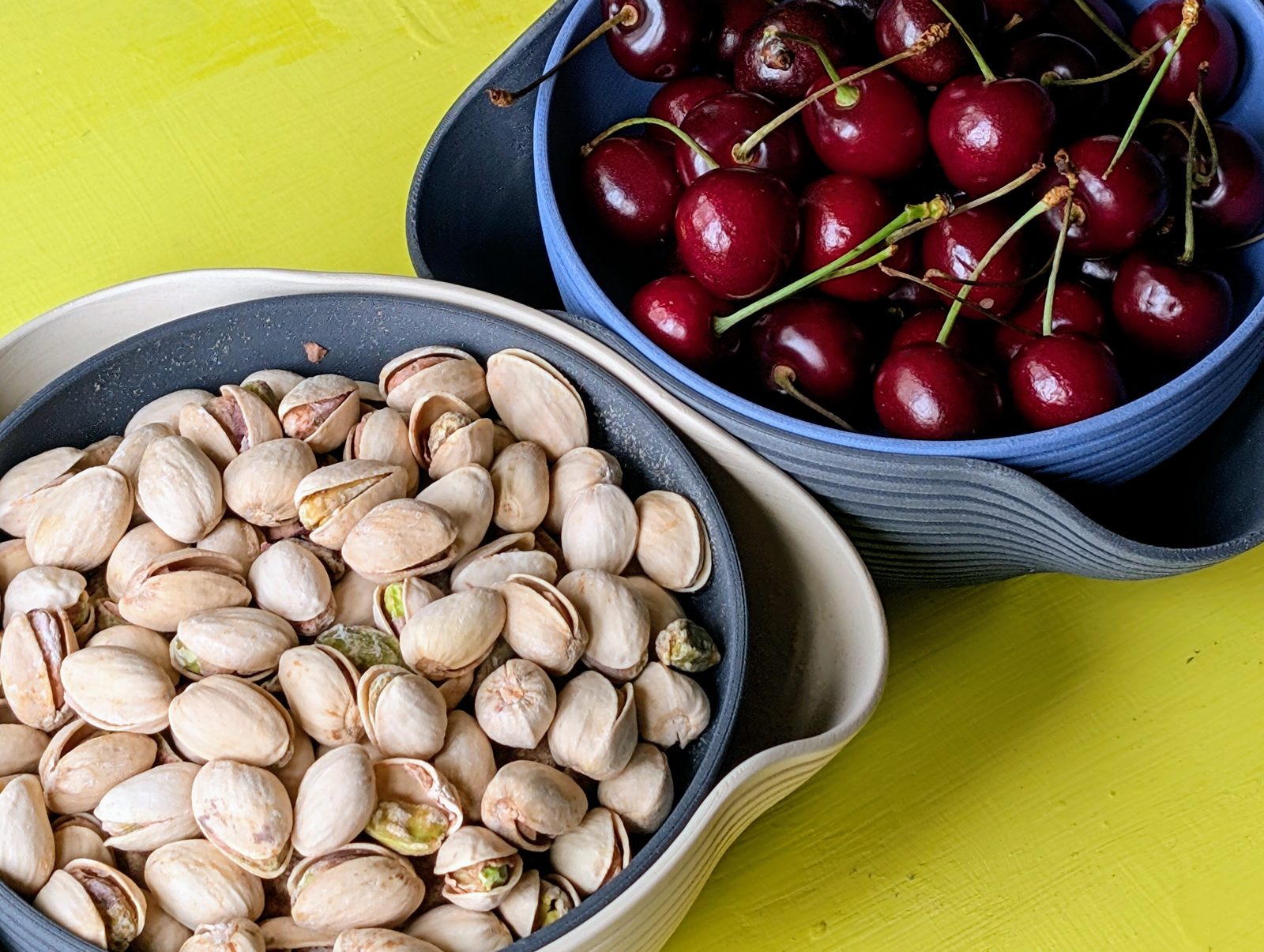 #13 Sharing Pistachio Bowl — vue 4