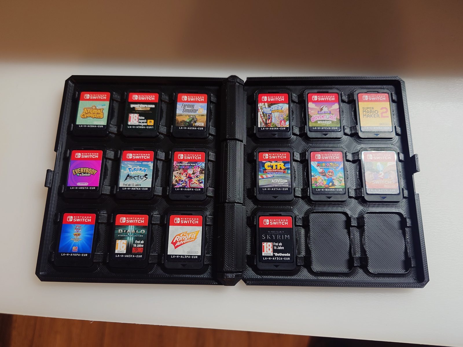 #16 Nintendo Switch game case — vue 4