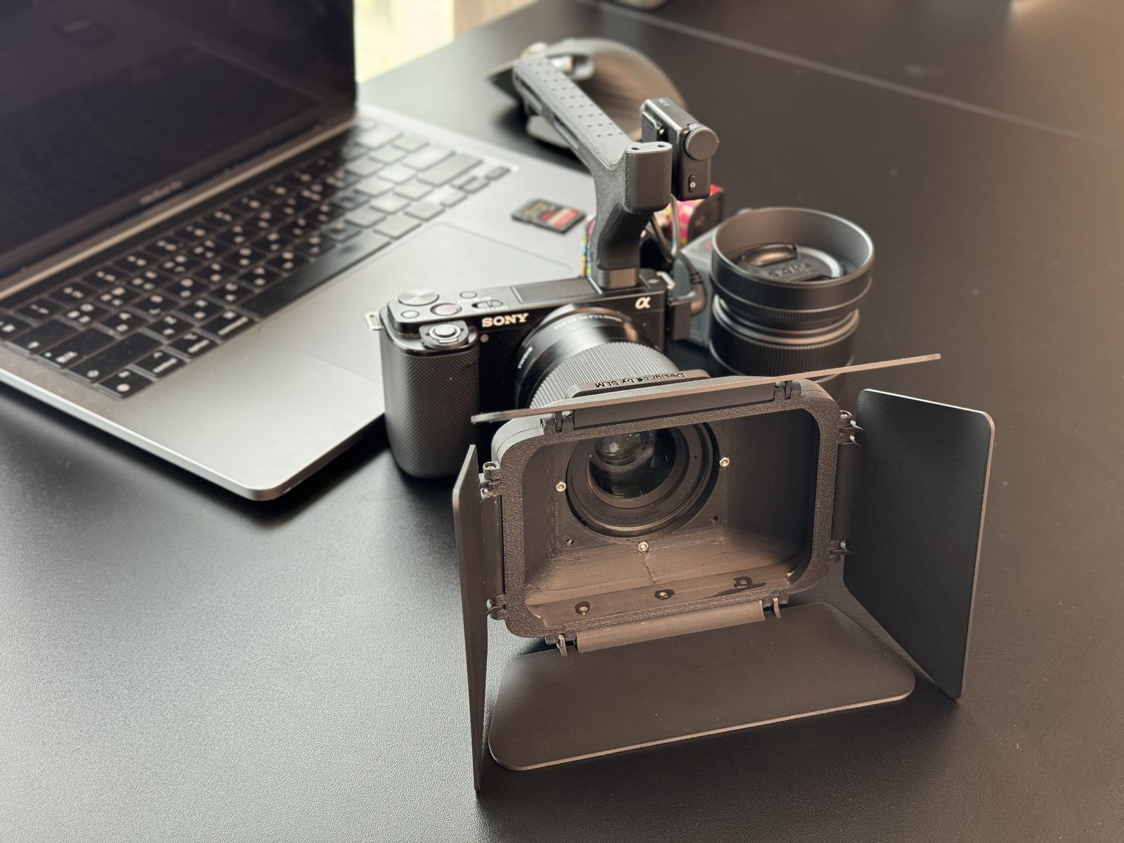 #18 ACC-MATTE BOX+GRIP HANDLE for Professional — vue 11