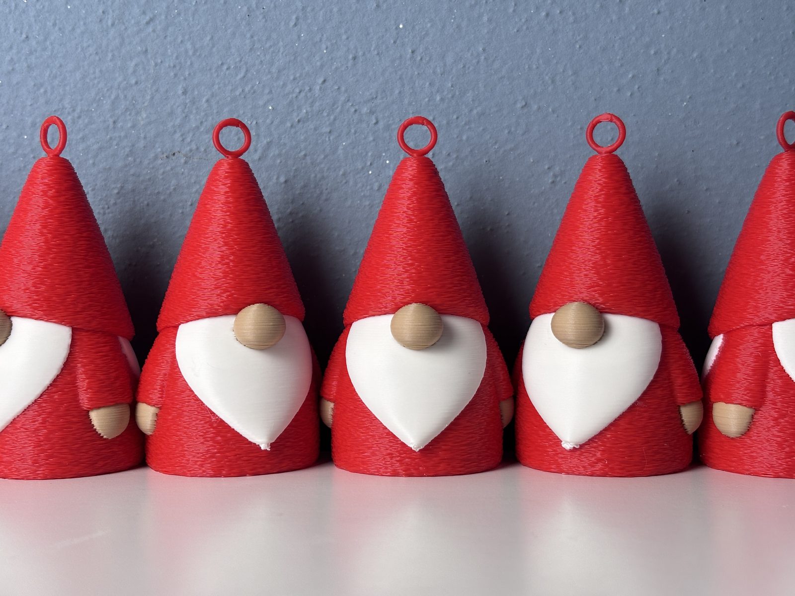 #18 Christmas Gnome with Loop - Tree Ornament - Decor — vue 12