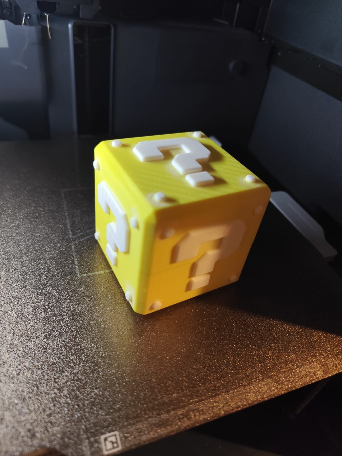 #21 Question Box Switch Game Cartridge Storage — vue 1