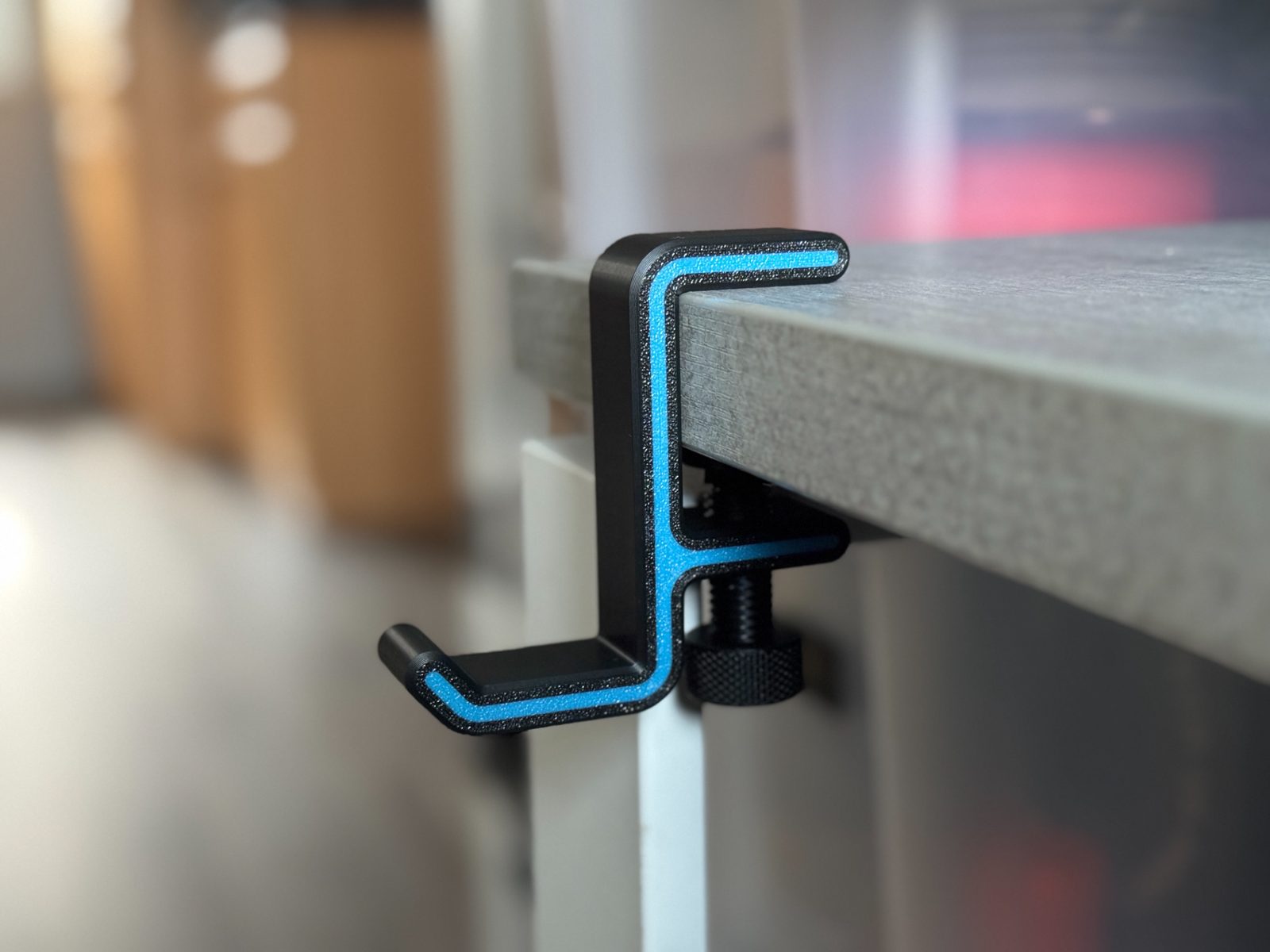 #21 Simple Headphone Hook dual color — vue 9