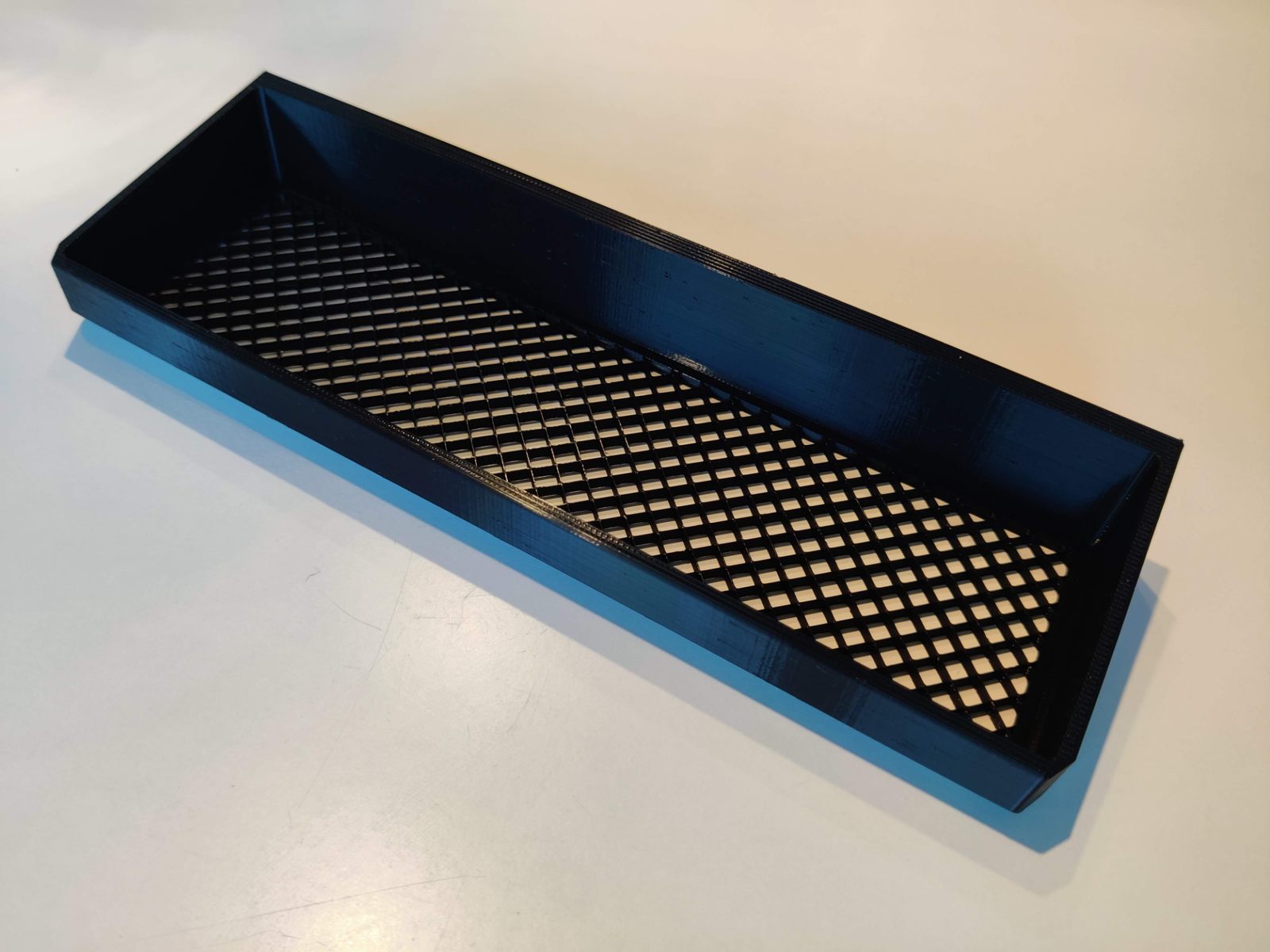 #25 IKEA Skadis Shelf — vue 1