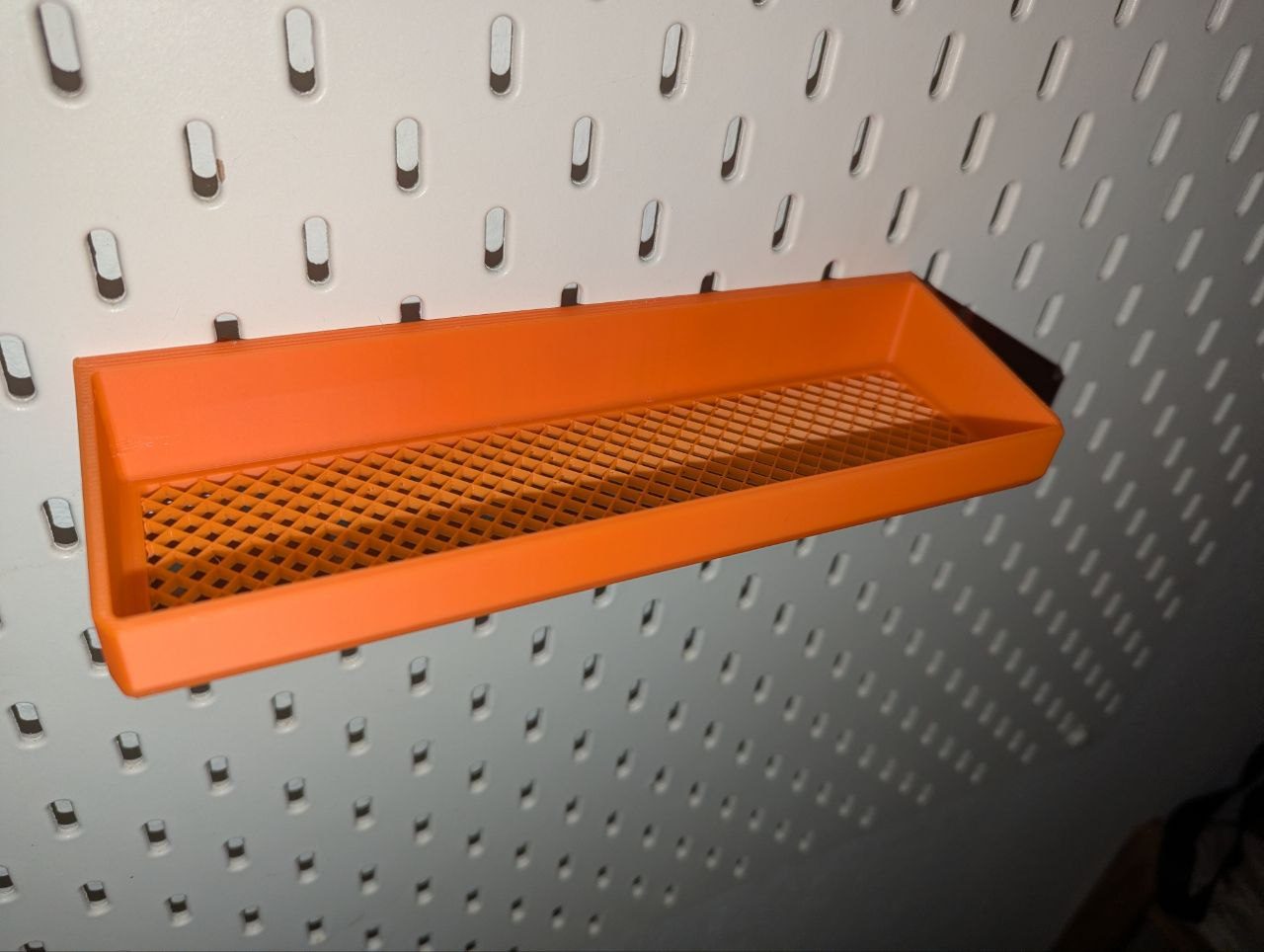 #25 IKEA Skadis Shelf — vue 2
