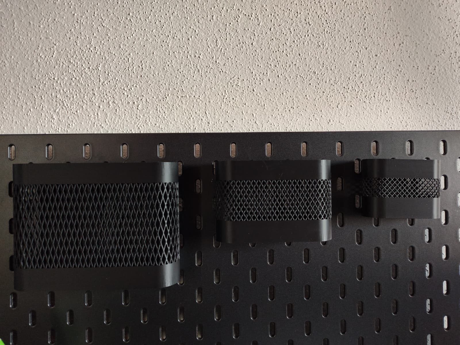 #26 Customizable IKEA Skadis Storage — vue 4