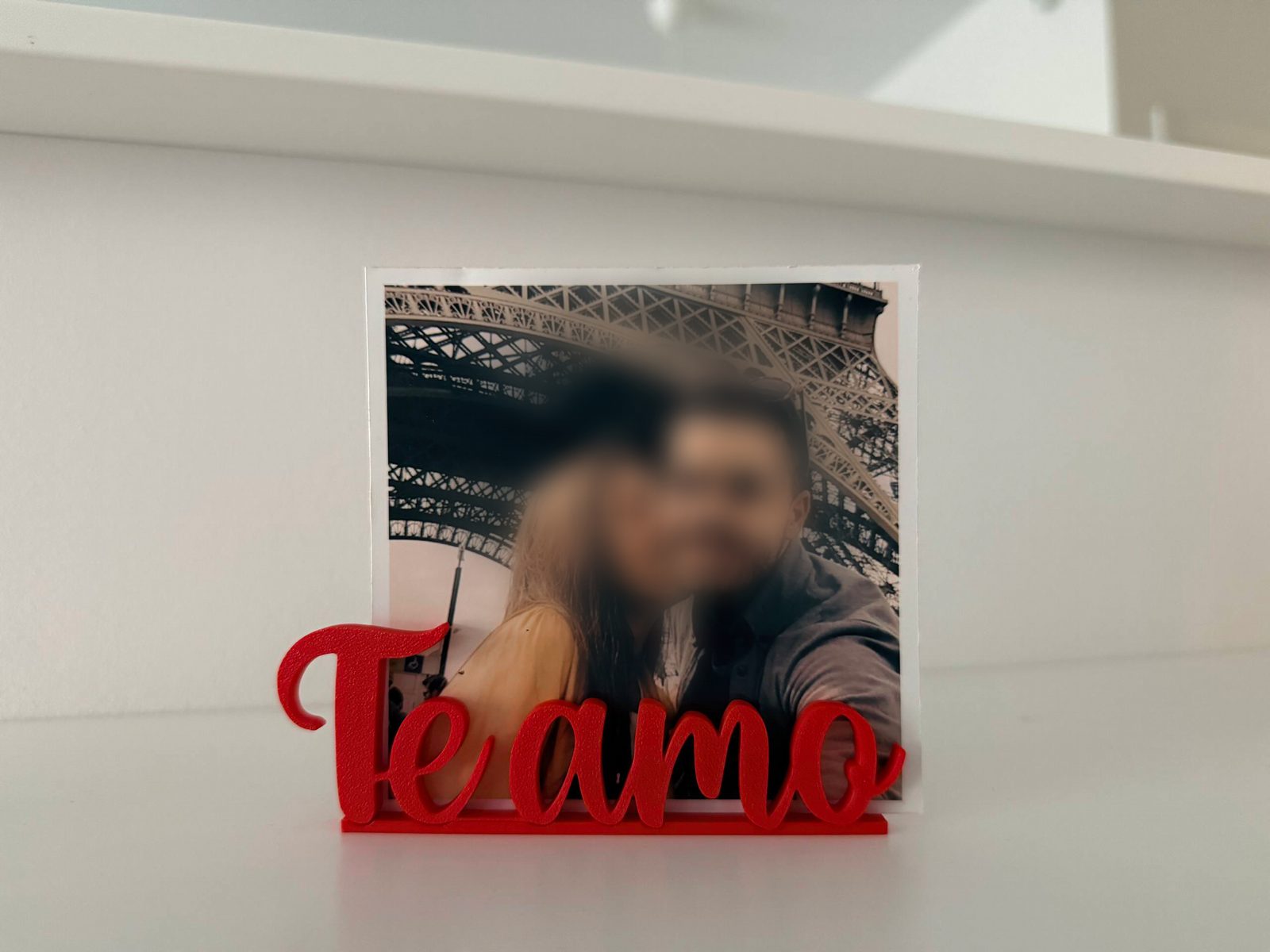 #26 Photo or Polaroid Stand Te amo – Love Decoration — vue 3