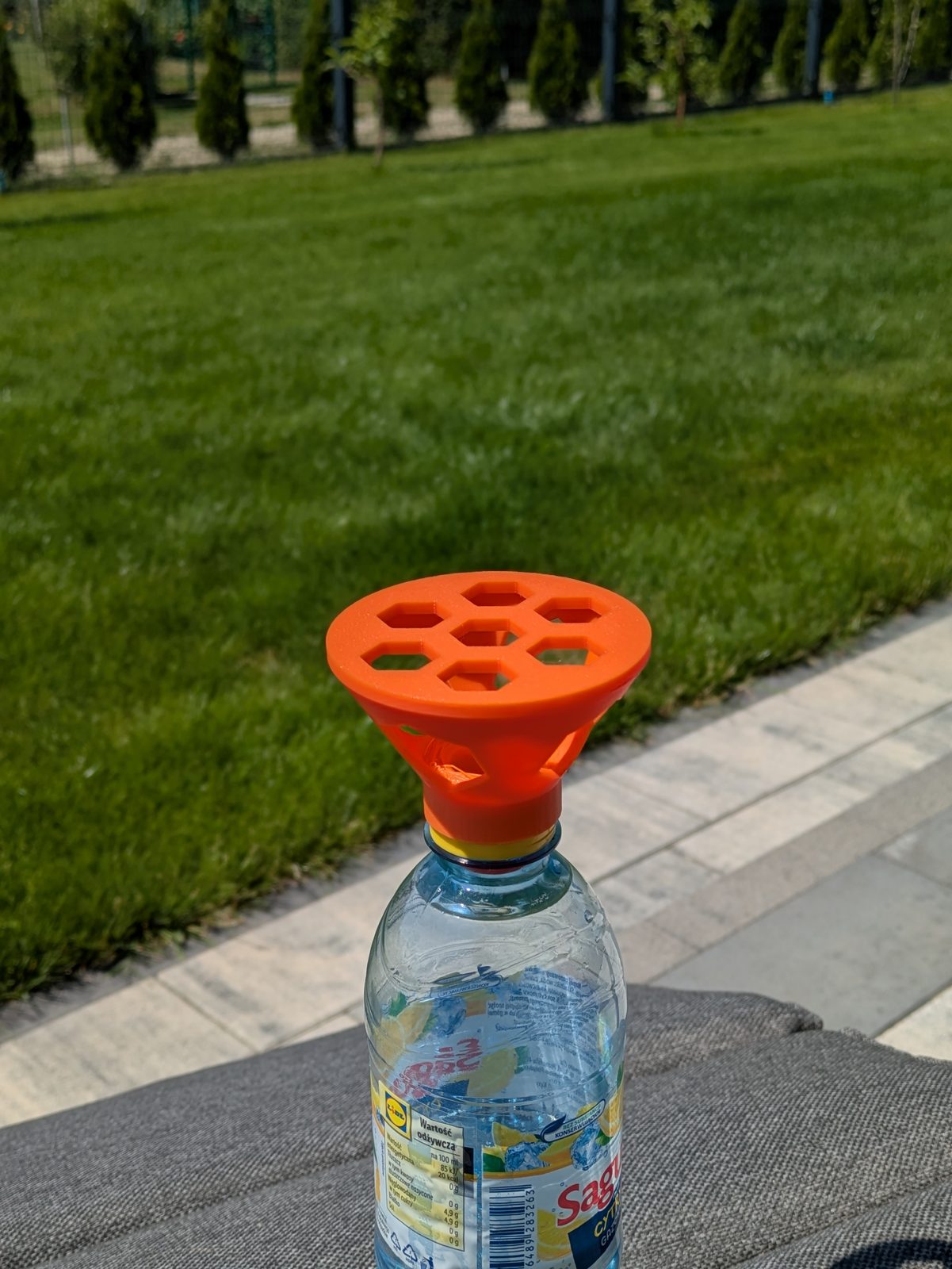 #27 Bottle Wasp Fly Trap Screw-on — vue 5