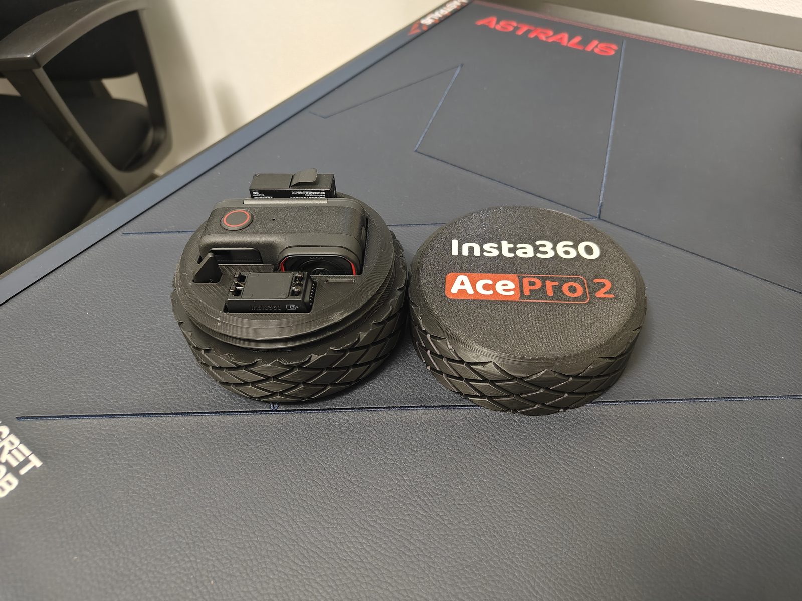#30 Insta360 Ace Pro 2 Case Rugged Grip — vue 6