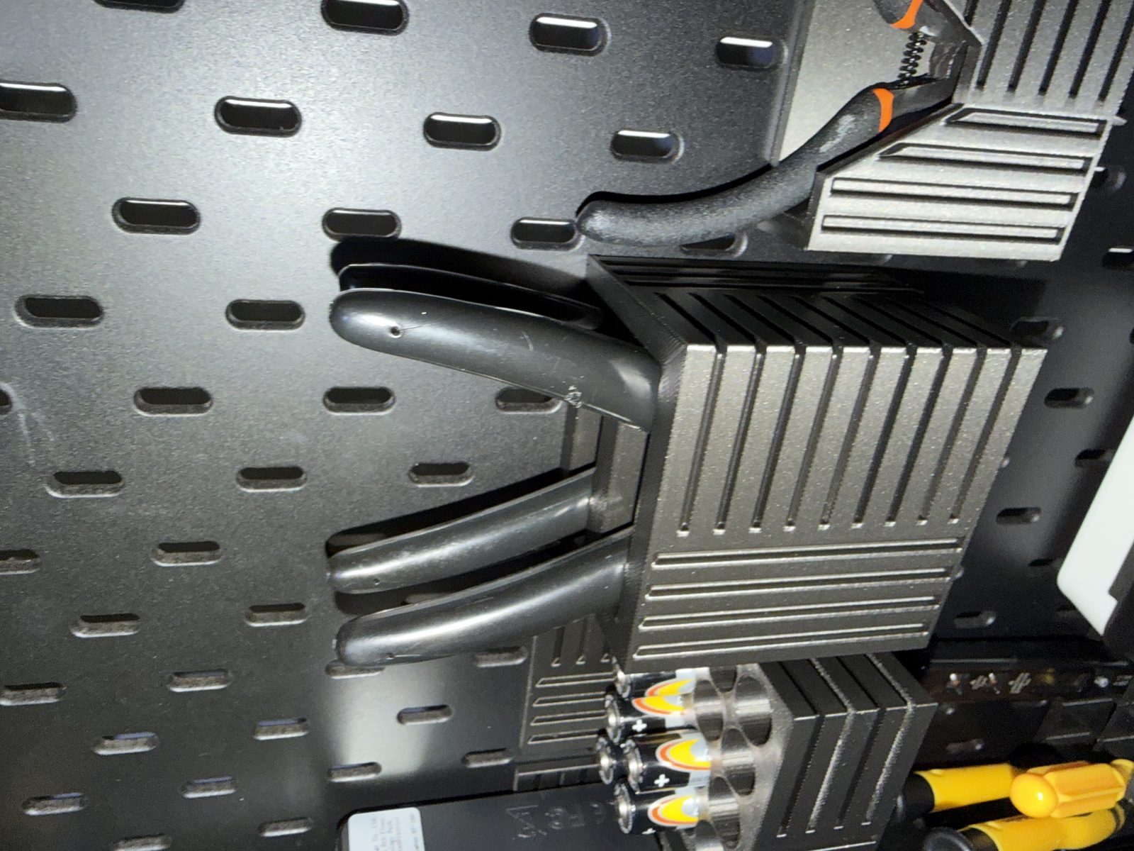 #30 OBSIDIAN - SKADIS Pegboard Boxes and Holders — vue 27