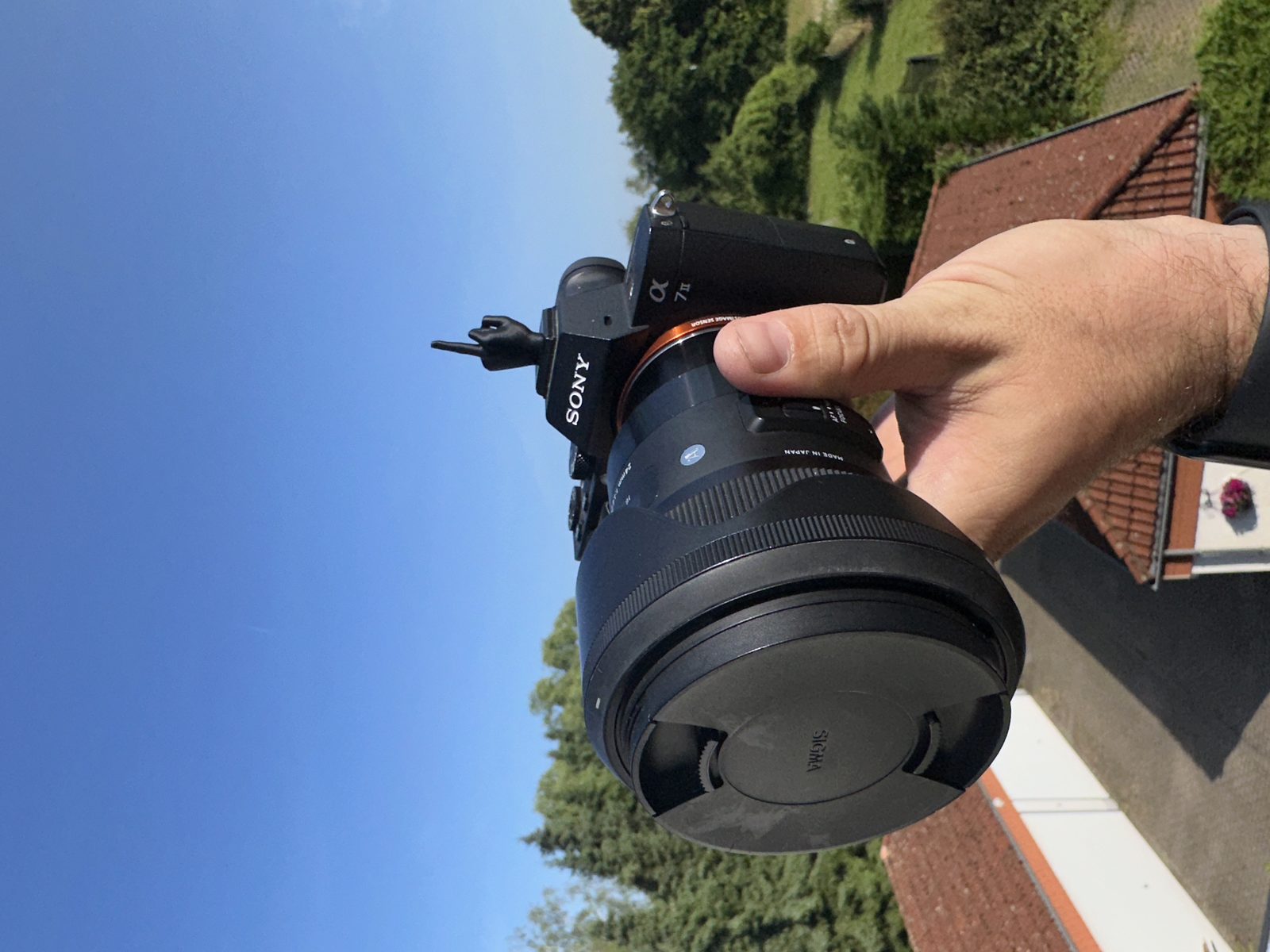 #31 Blitzschuh, Schutzkappe Sony A7 Mittelfinger — vue 4