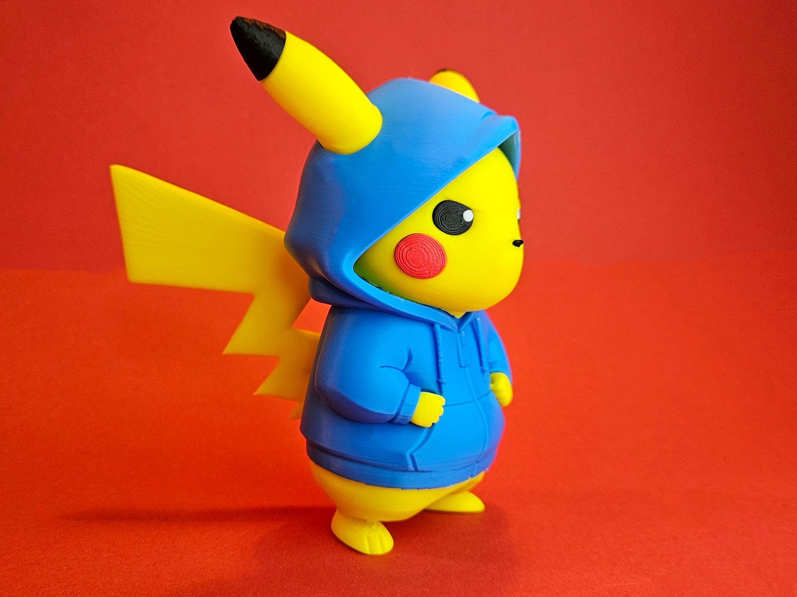 #31 Pikachu pokemon in Hoodie — AMS + — vue 4