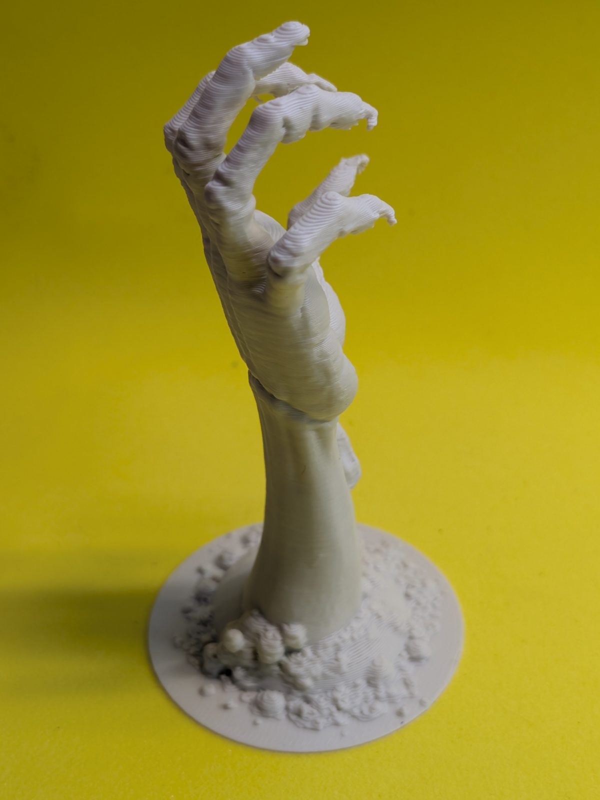 #32 Zombie Hand — vue 6
