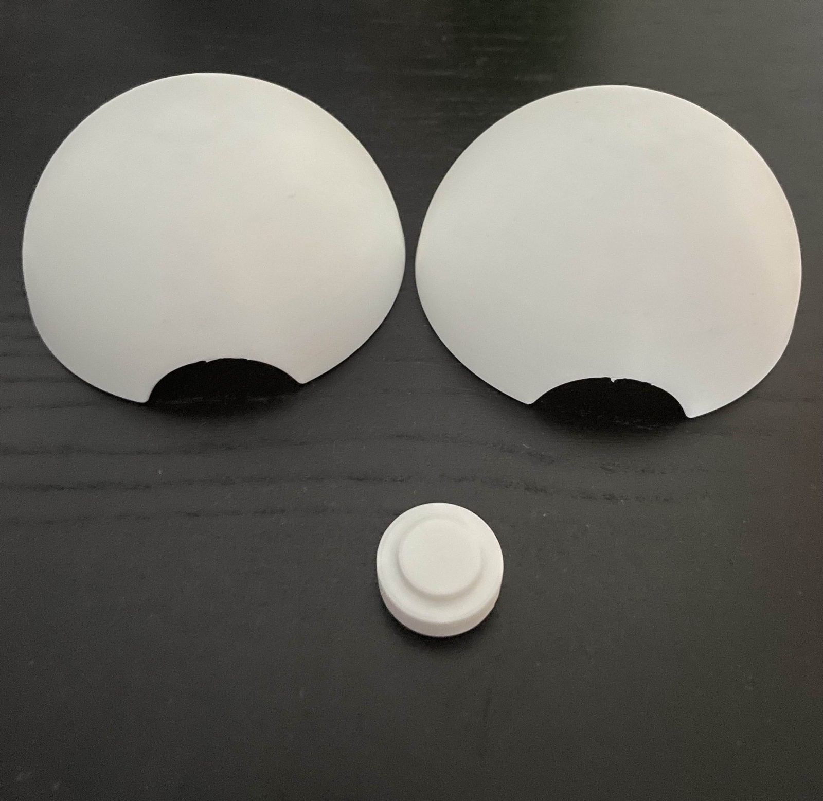 #33 Life Sized Pokeball — vue 2