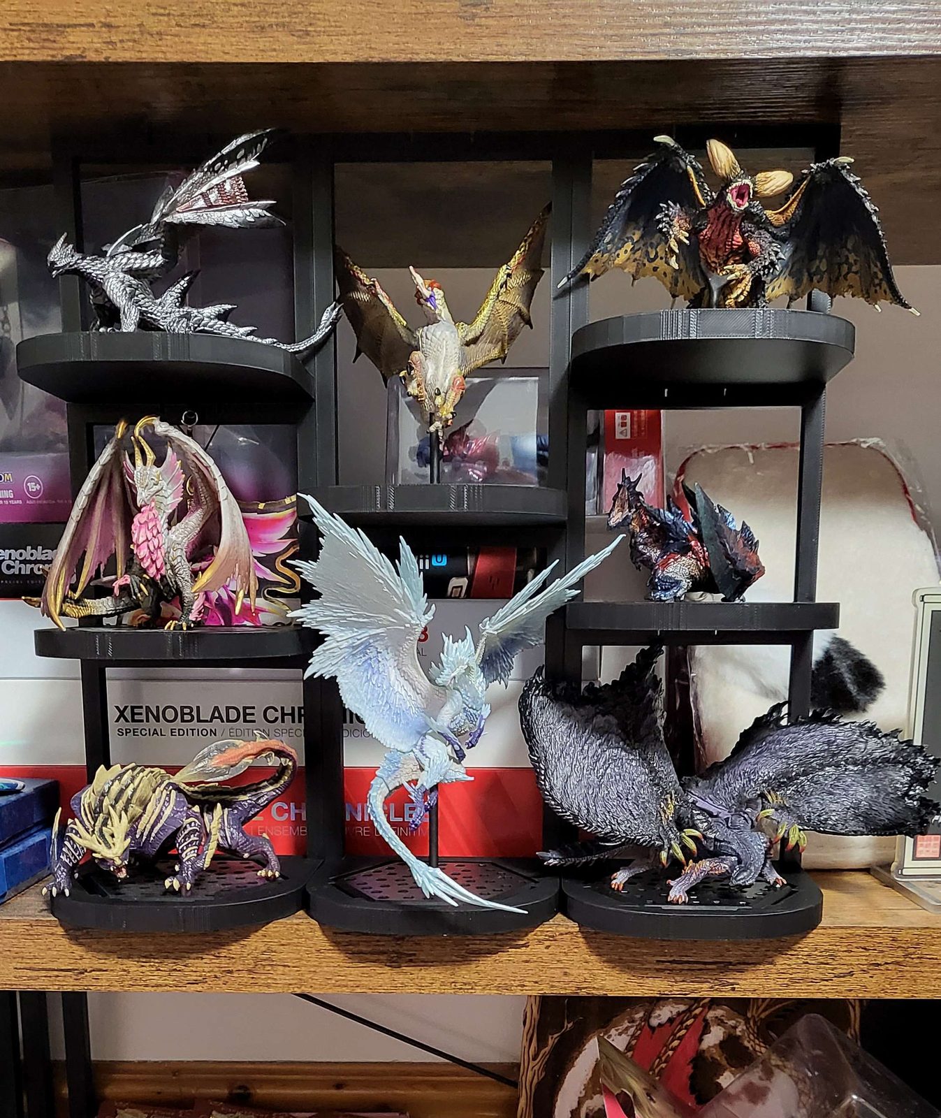 #33 Monster Hunter figure builder stackable display — vue 4