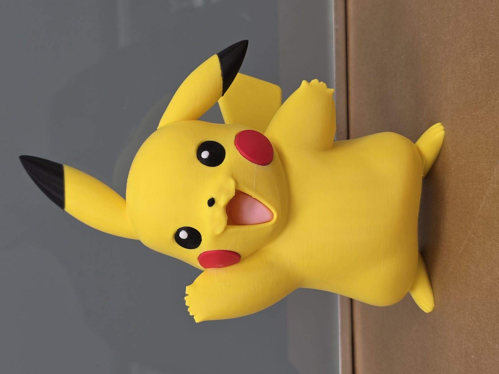 #34 Pikachu — vue 2