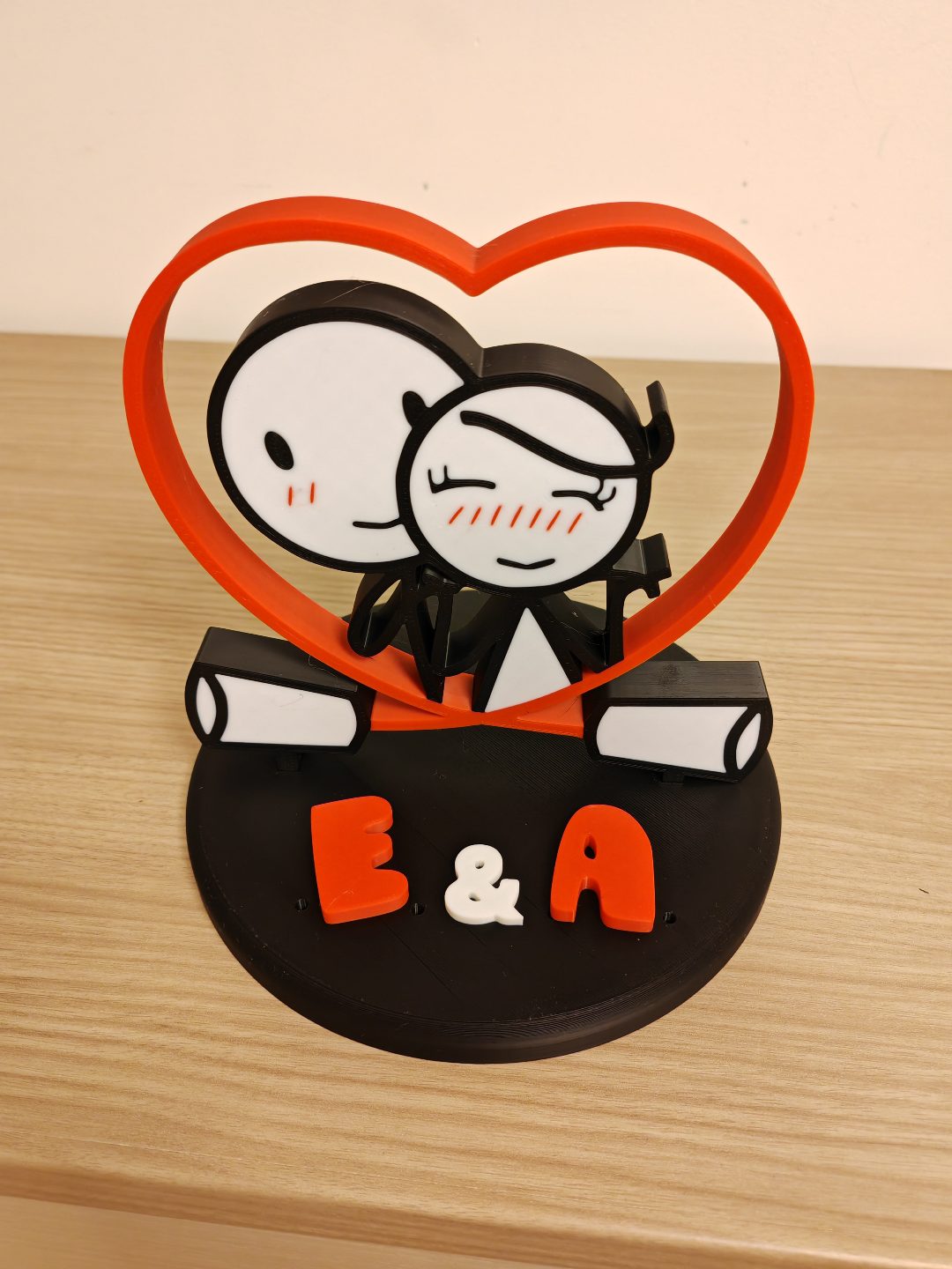 #35 Couple in Love Valentine's Day Customizable — vue 5