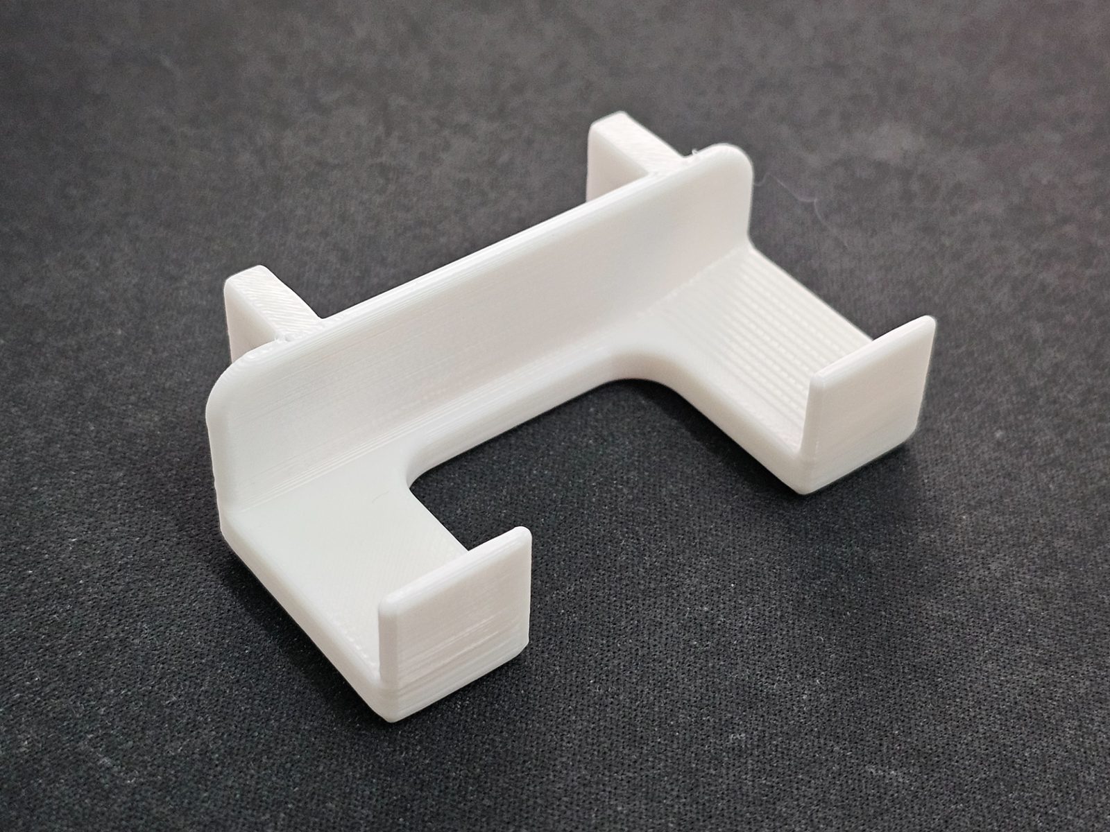 #35 Locksmith's Hammer Holder for IKEA Skadis — vue 1