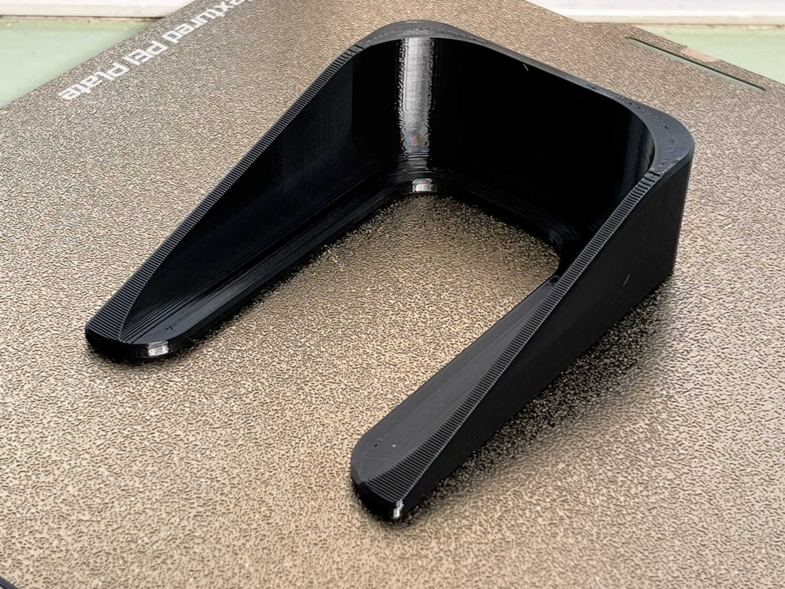 #37 HSW Ryobi tool holder — vue 1