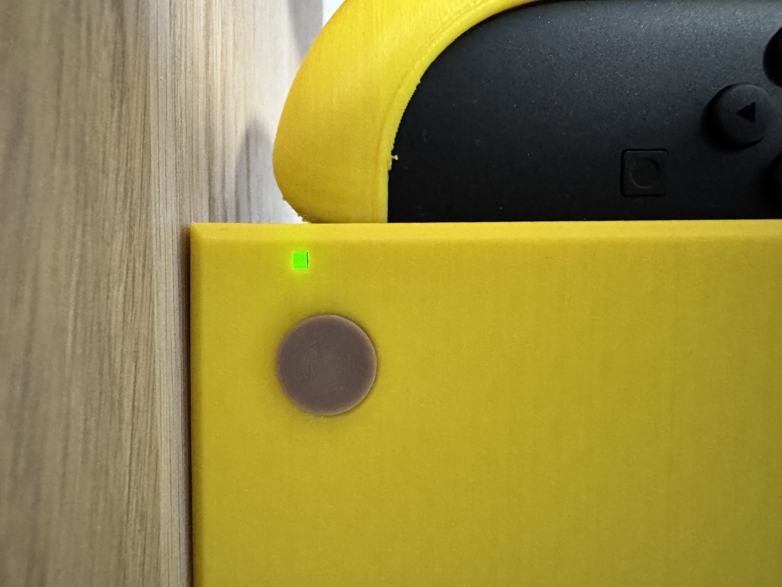 #37 Nintendo Switch 2 – Snap-On Custom Cover — vue 3