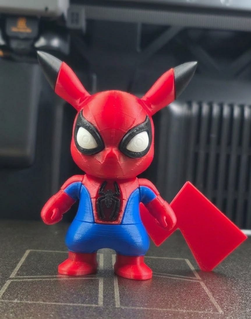 #37 Spider Man - Pikachu (Multiparts) — vue 1