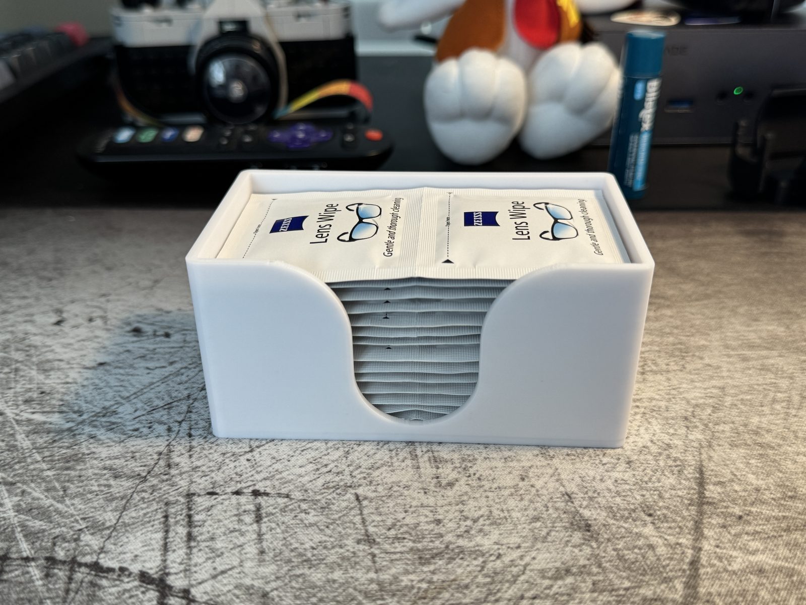 #39 Lens Wipe Dispenser — vue 4