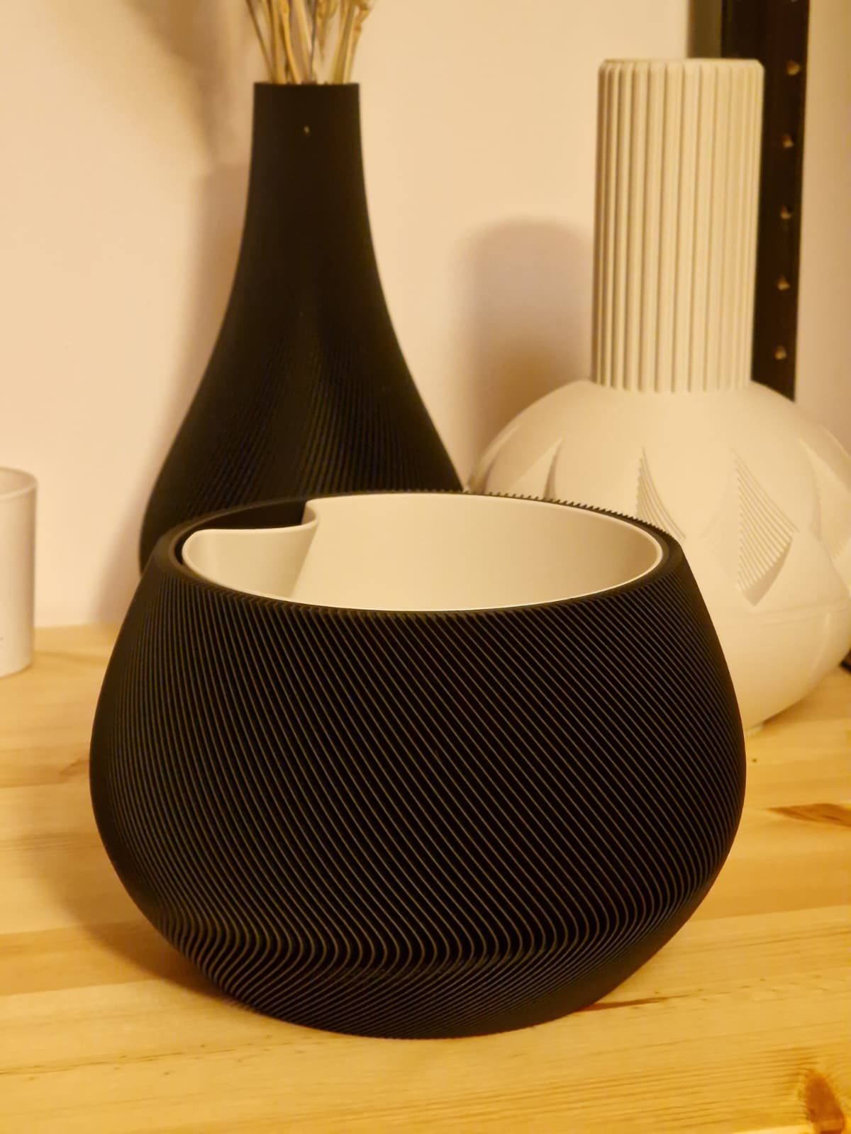 #39 ZenFlow Self Watering Planter — vue 3
