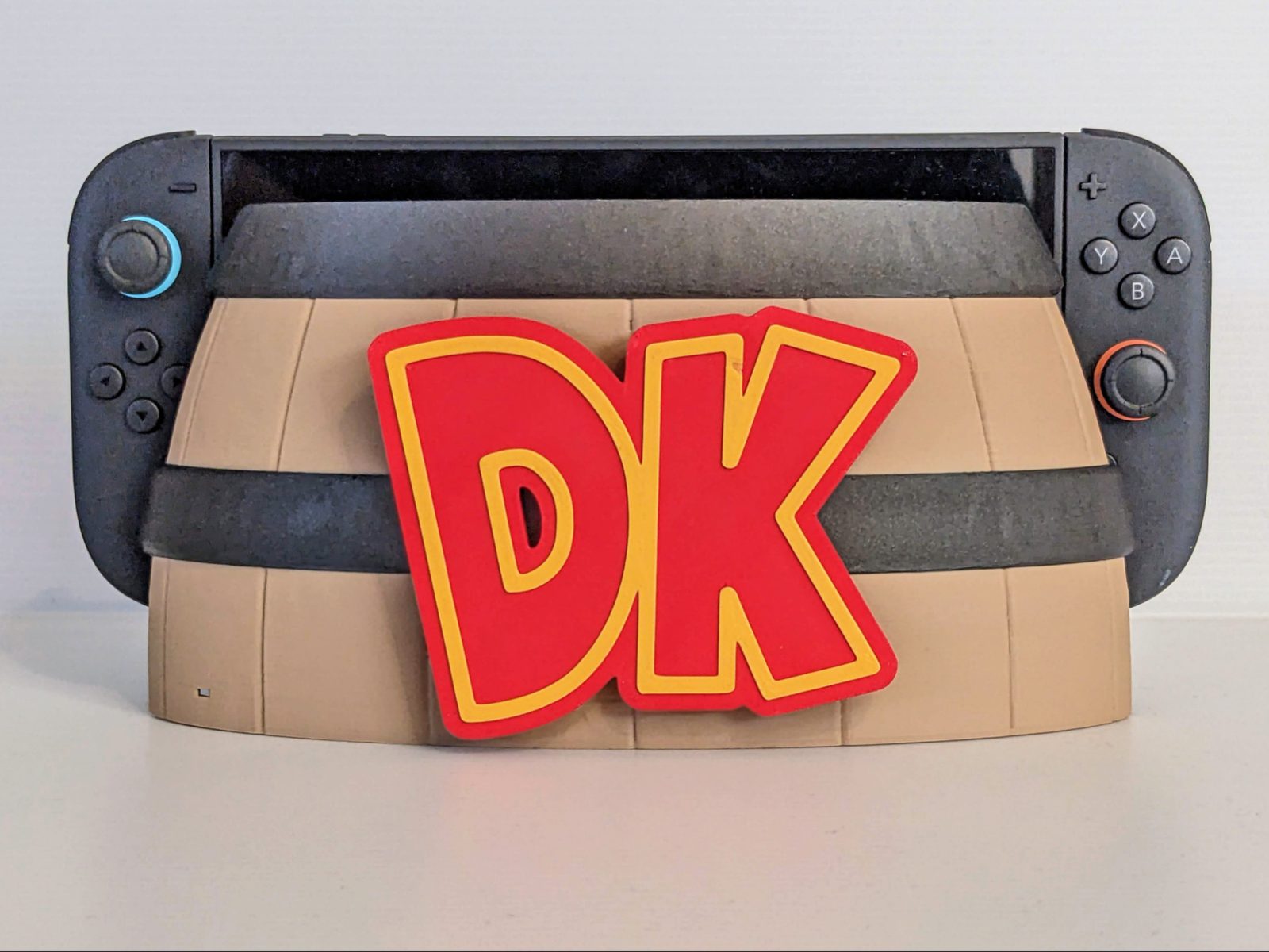 #40 Switch 2 Donkey Kong Dock Cover — vue 2