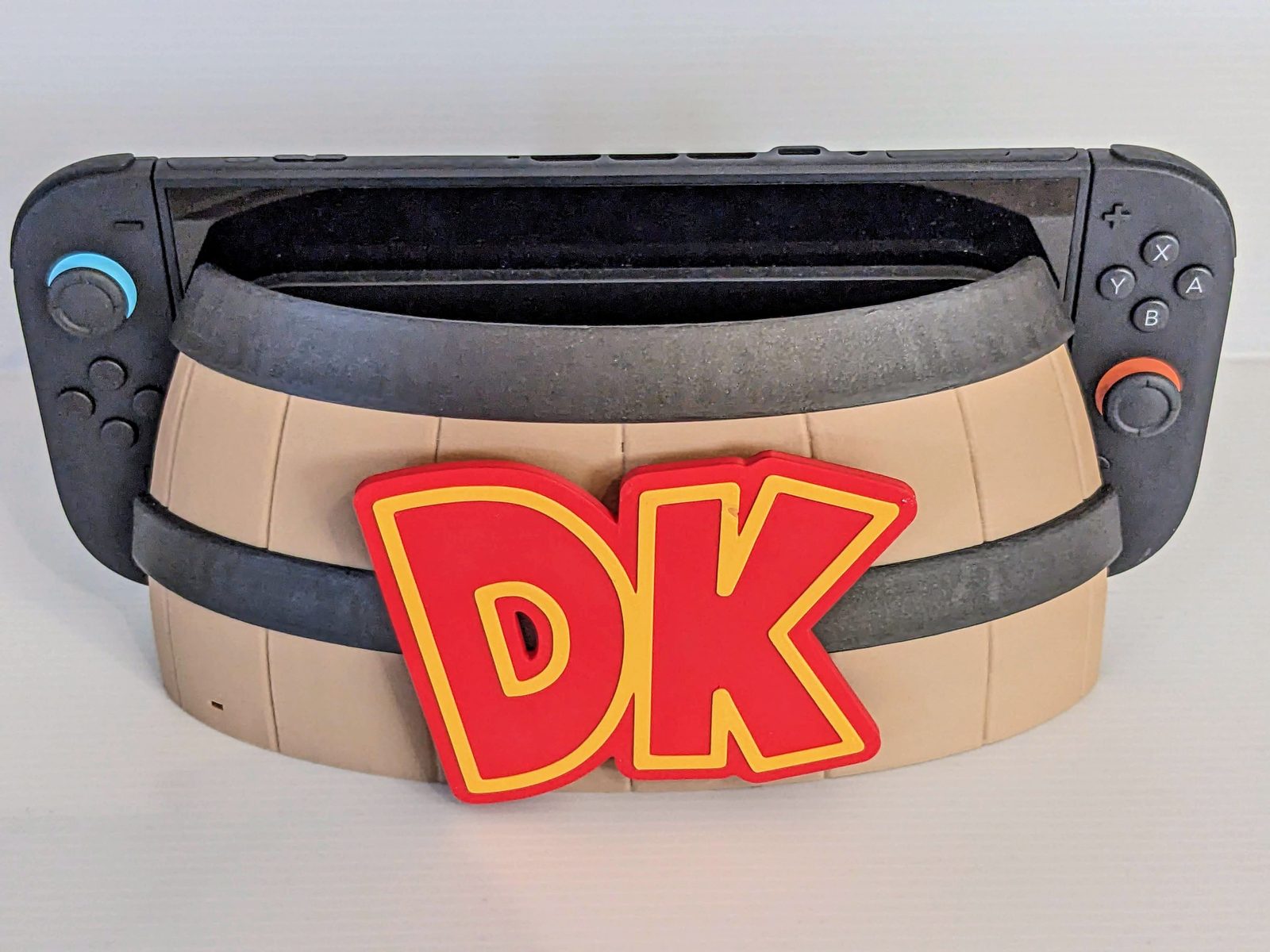 #40 Switch 2 Donkey Kong Dock Cover — vue 3
