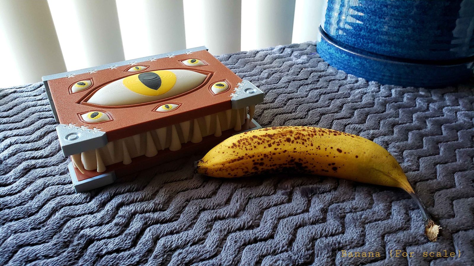 #42 Mimic Grimoire Stash Box — vue 9