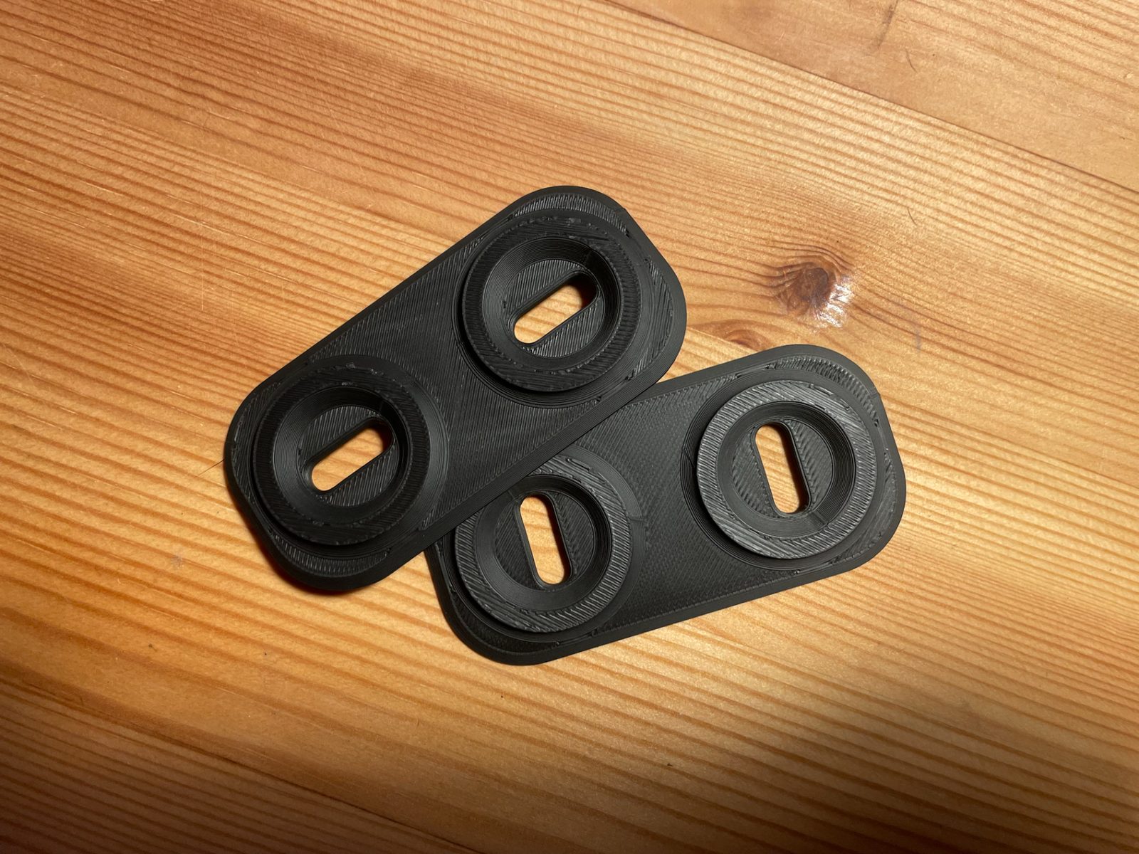 #42 Skadis T-clip connector — vue 7