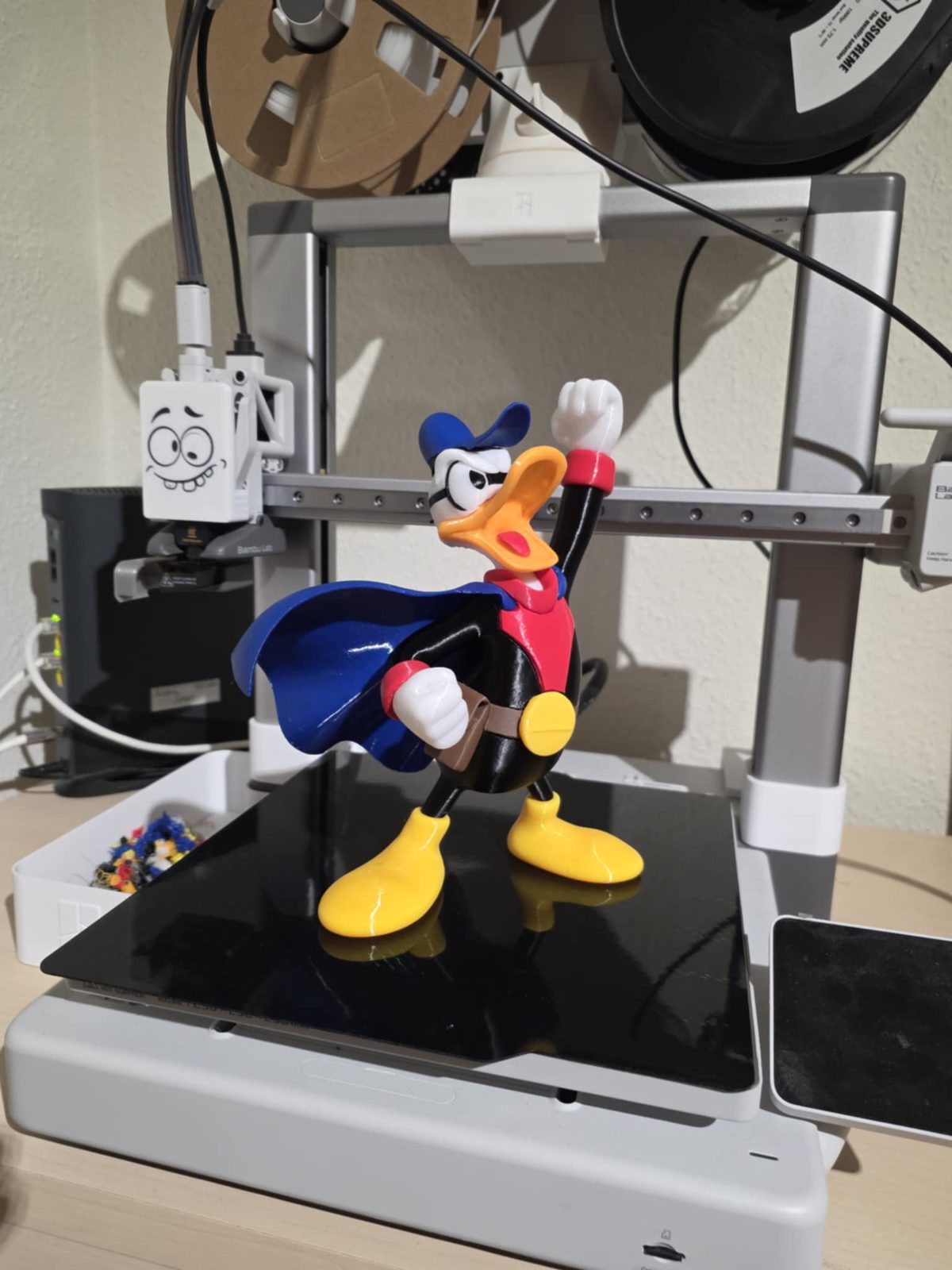 #43 Duck Avenger — vue 3