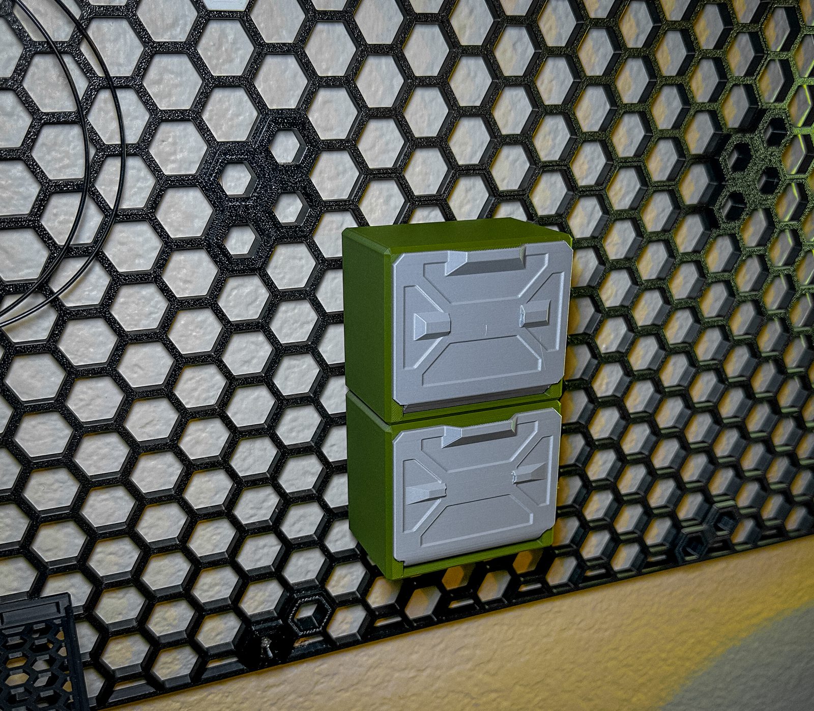 #43 HSW Tilt Box - Rugged Storage Box — vue 4