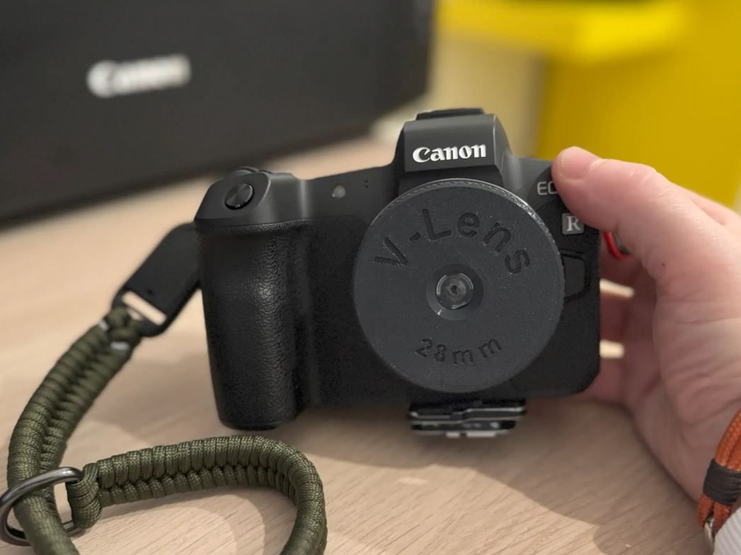 #44 Canon RF V-Lens — vue 1
