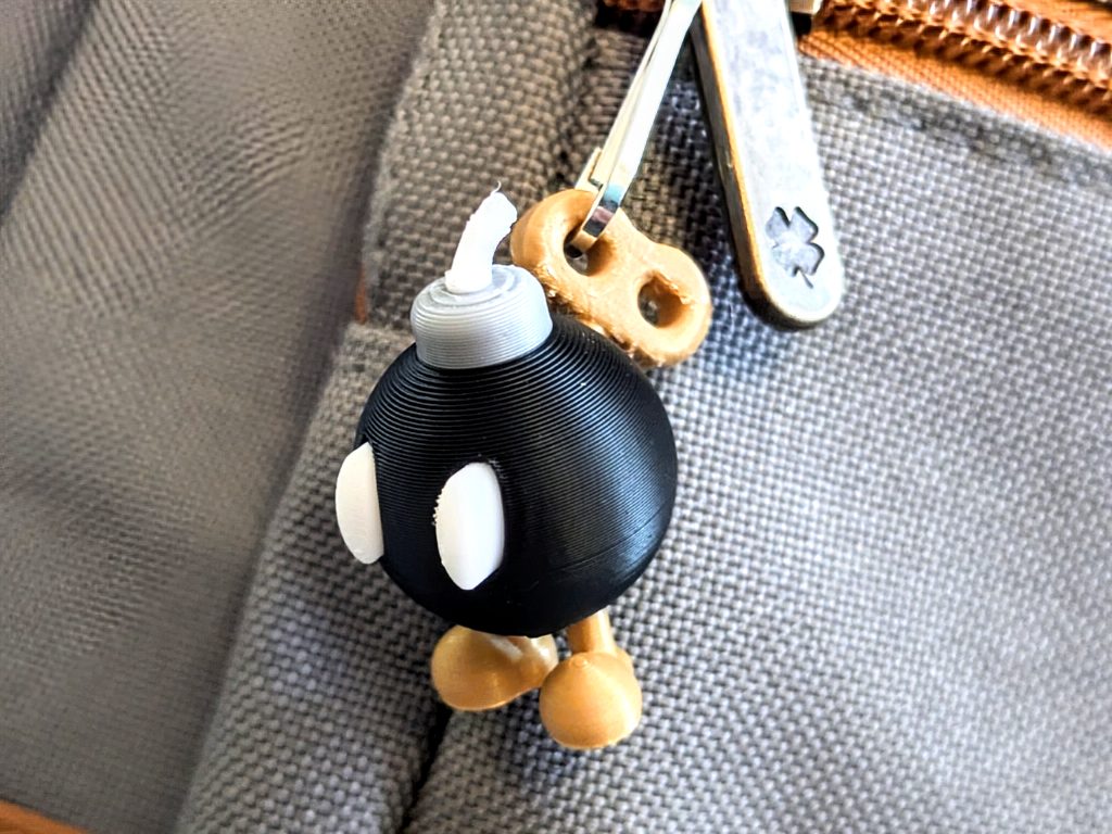 #44 Mini Bob-omb Super Mario — vue 9